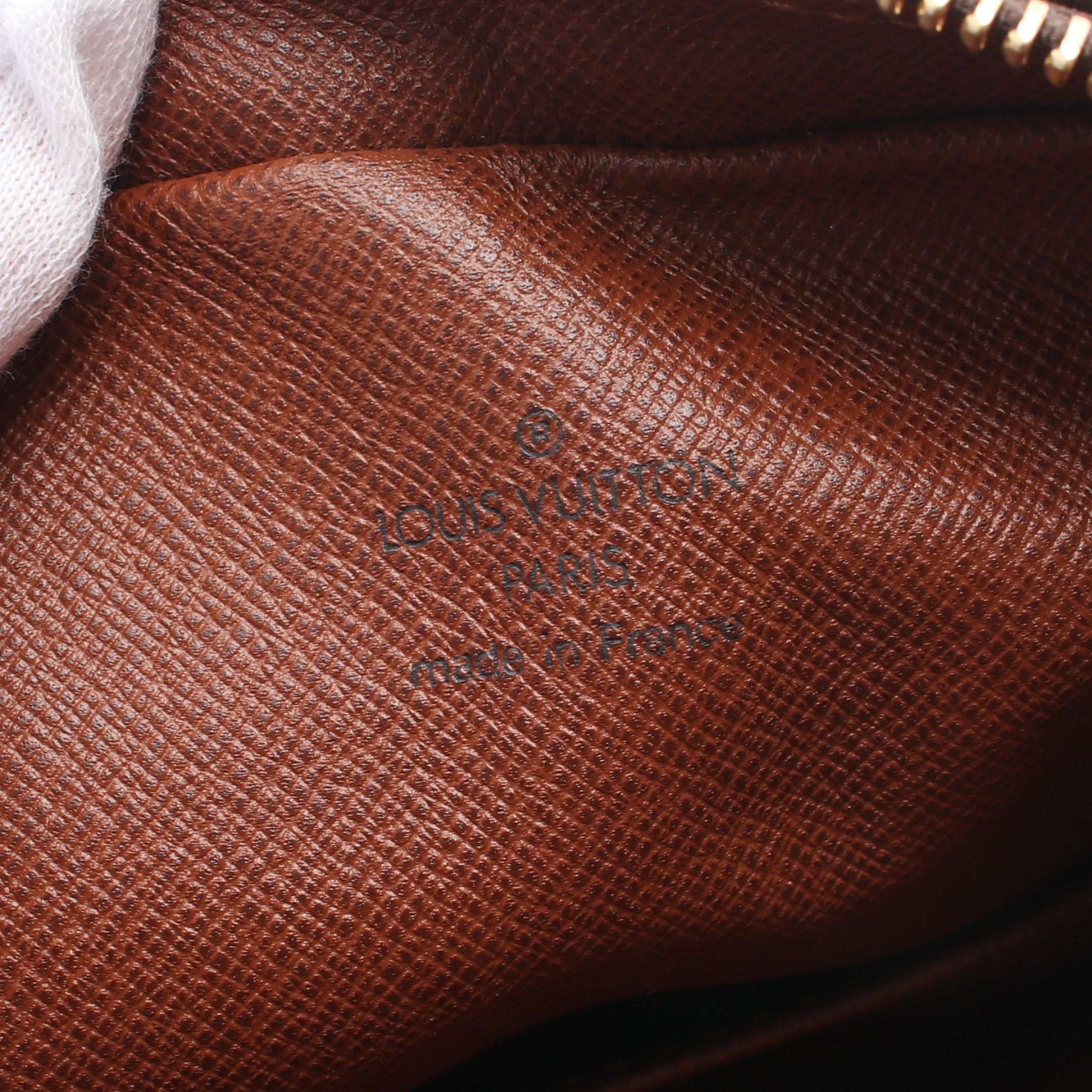 Louis Vuitton Louis Vuitton Amazon Monogram Shoulder Bag Leather Brown Size ONE SIZE - 4 Thumbnail