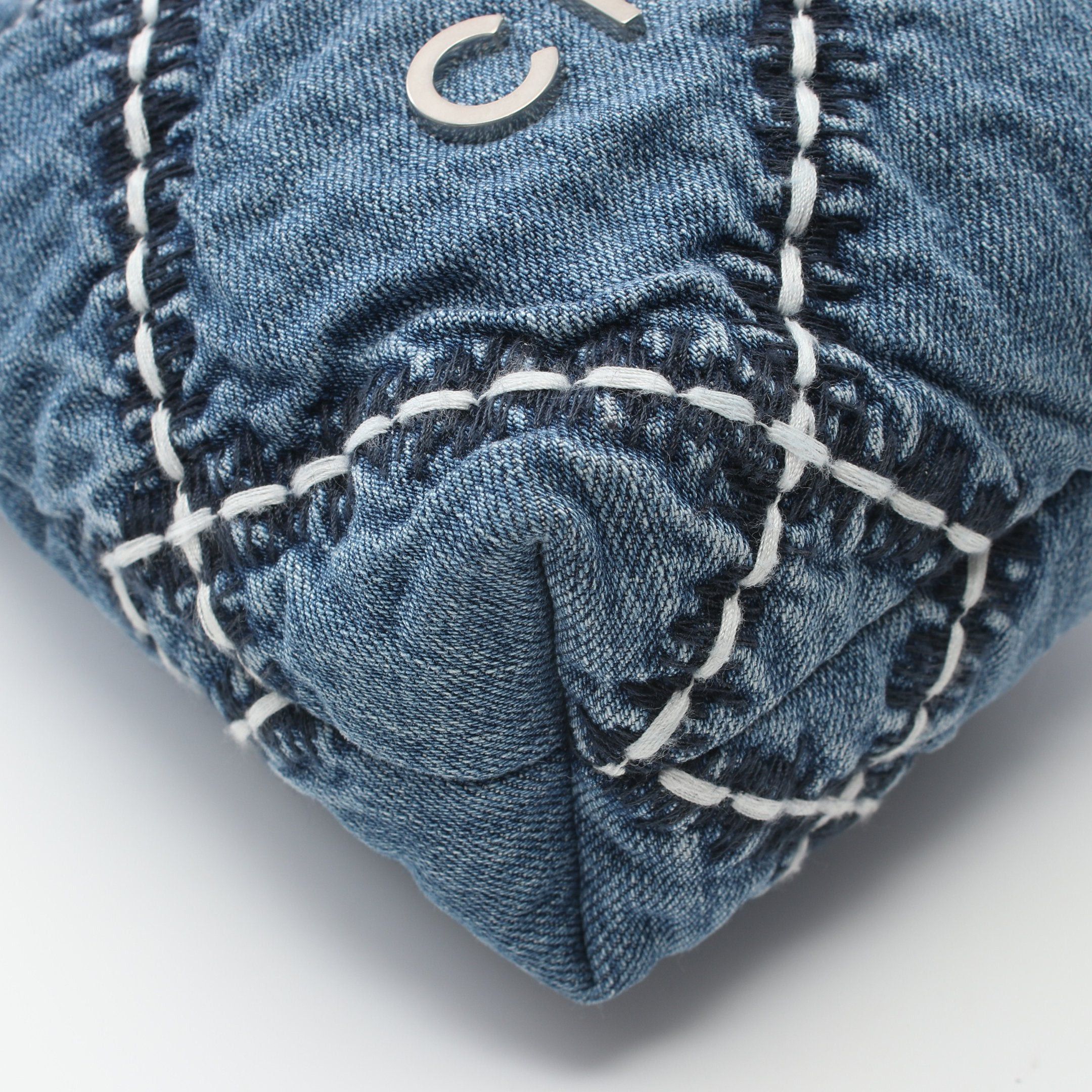 Chanel Chanel Chanel 22 Mini Chain Shoulder Bag Denim Blue Silver Hardware Size ONE SIZE - 6 Thumbnail