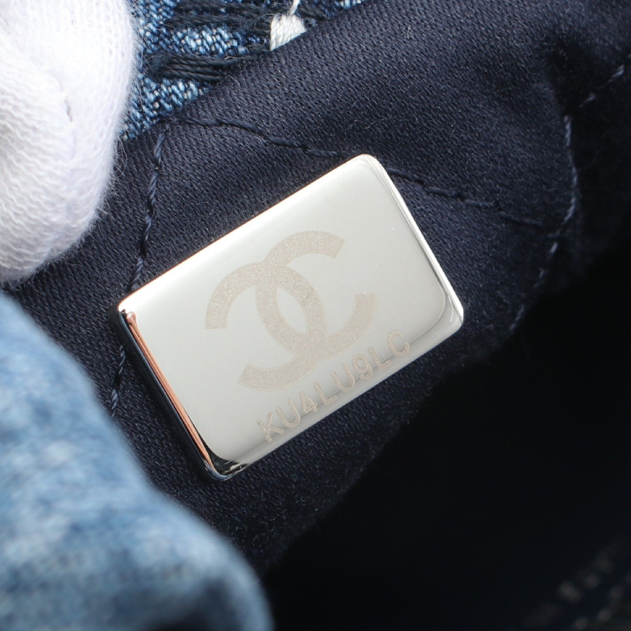 Chanel Chanel Chanel 22 Mini Chain Shoulder Bag Denim Blue Silver Hardware Size ONE SIZE - 5 Thumbnail
