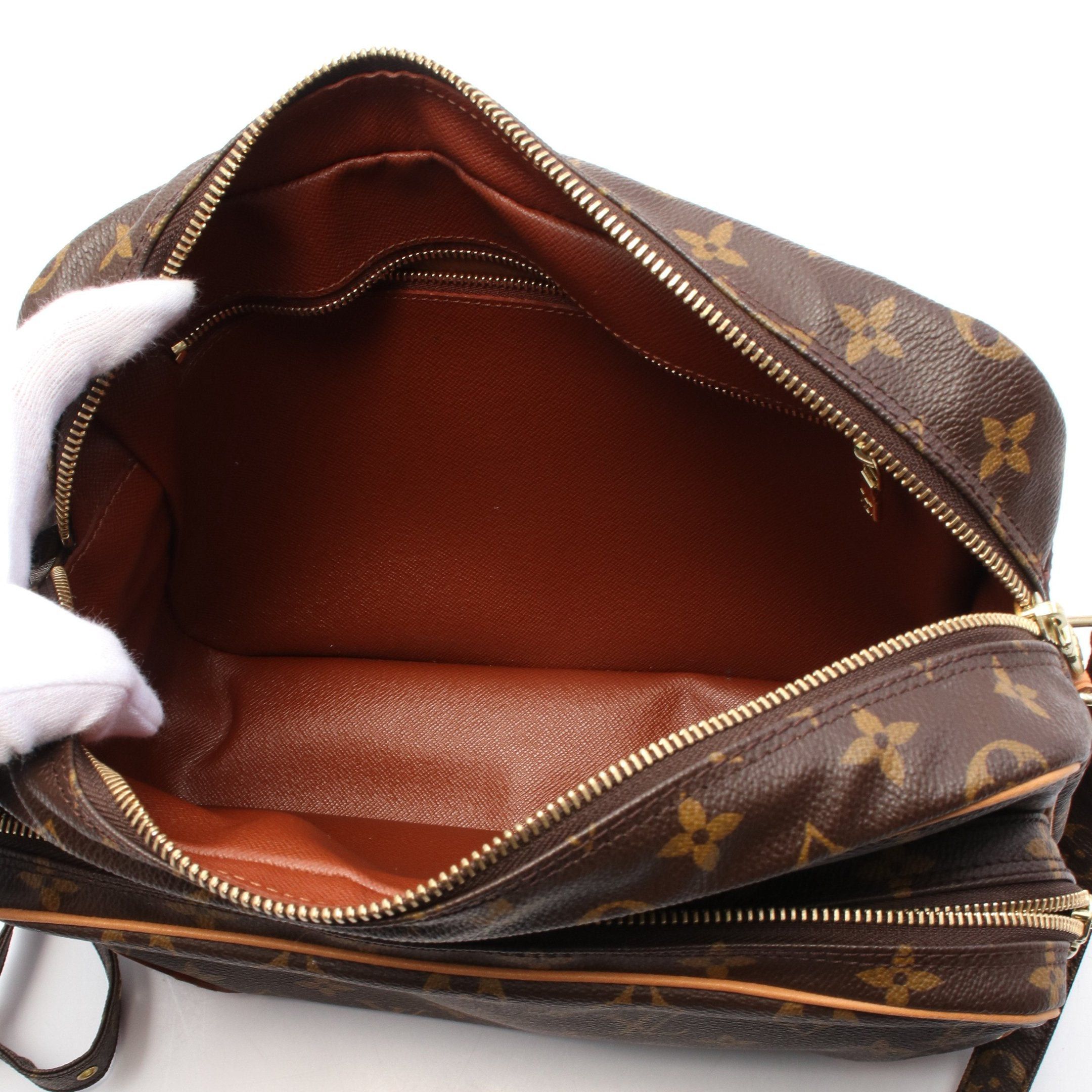 Louis Vuitton Louis Vuitton Nil Monogram Shoulder Bag Leather Brown Size ONE SIZE - 3 Thumbnail