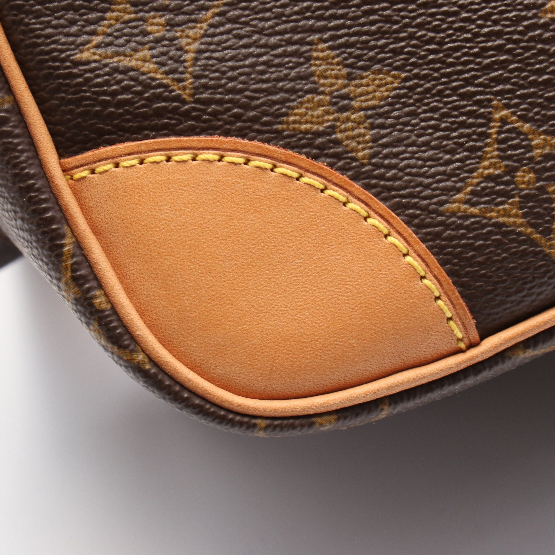 Louis Vuitton Louis Vuitton Nil Monogram Shoulder Bag Leather Brown Size ONE SIZE - 8 Thumbnail