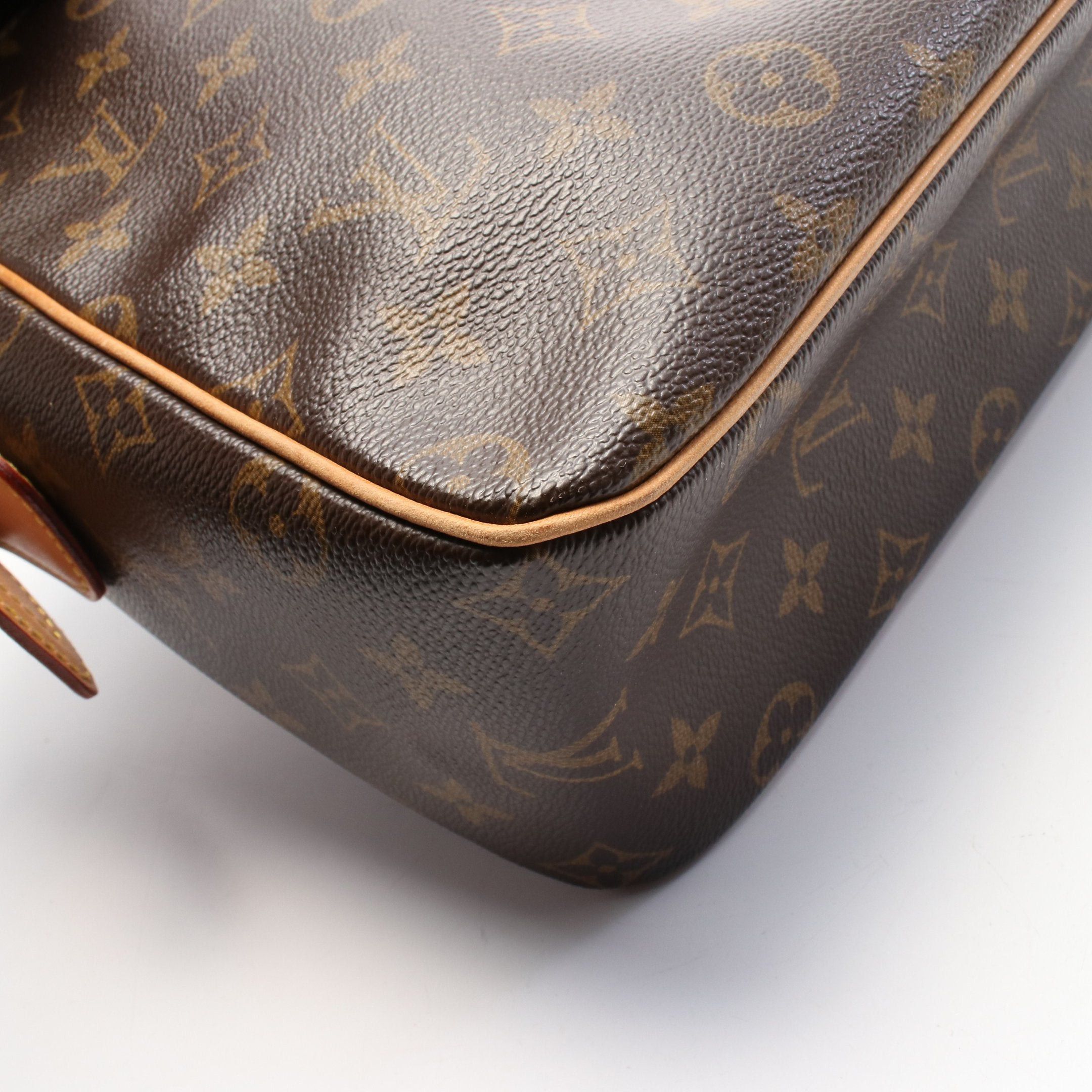 Louis Vuitton Louis Vuitton Vivacite Gm Monogram Shoulder Bag Leather Brown Size ONE SIZE - 7 Thumbnail