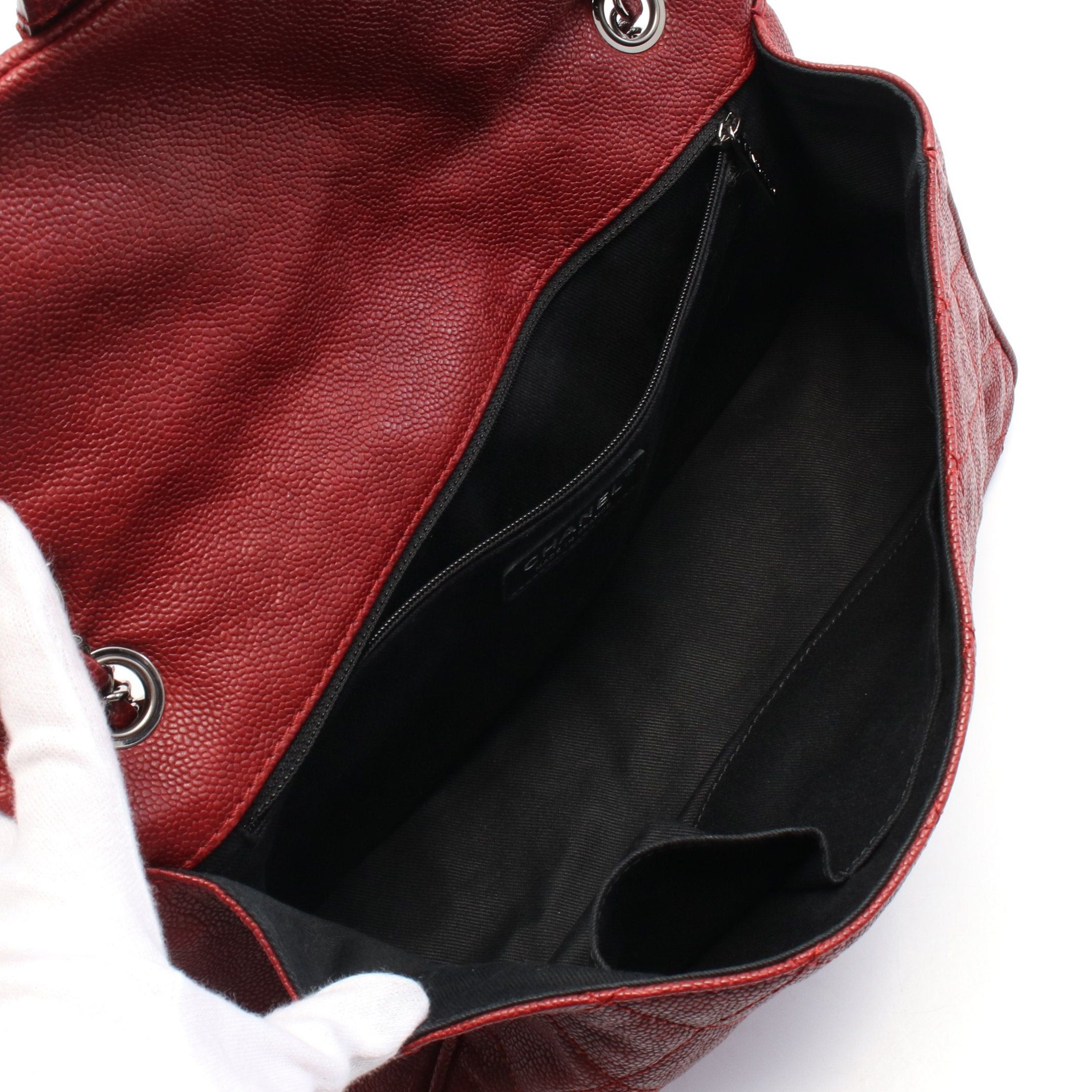 Chanel Chanel 2.55 Matelasse Chain Shoulder Bag Leather Bordeaux Silver Hardware Size ONE SIZE - 3 Thumbnail