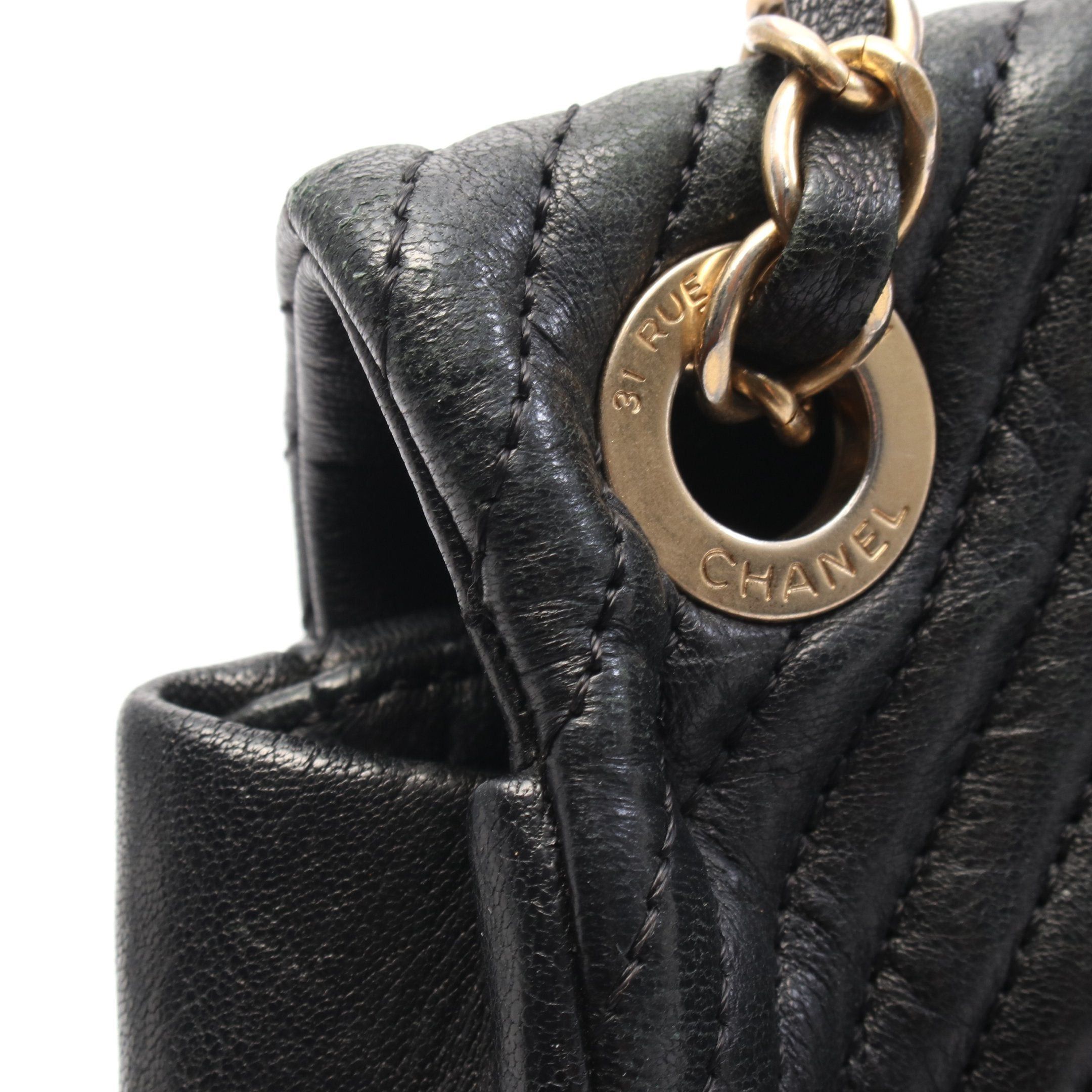 Chanel Chanel Chevron V-Stitch Double Flap Chain Shoulder Bag Leather Black Gold Hardware Size ONE SIZE - 9 Thumbnail