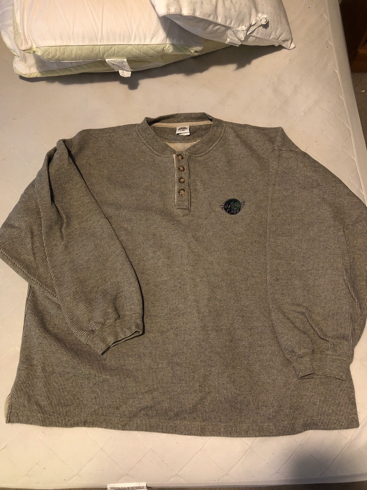 Vintage Rainforest Cafe Sweater Grailed