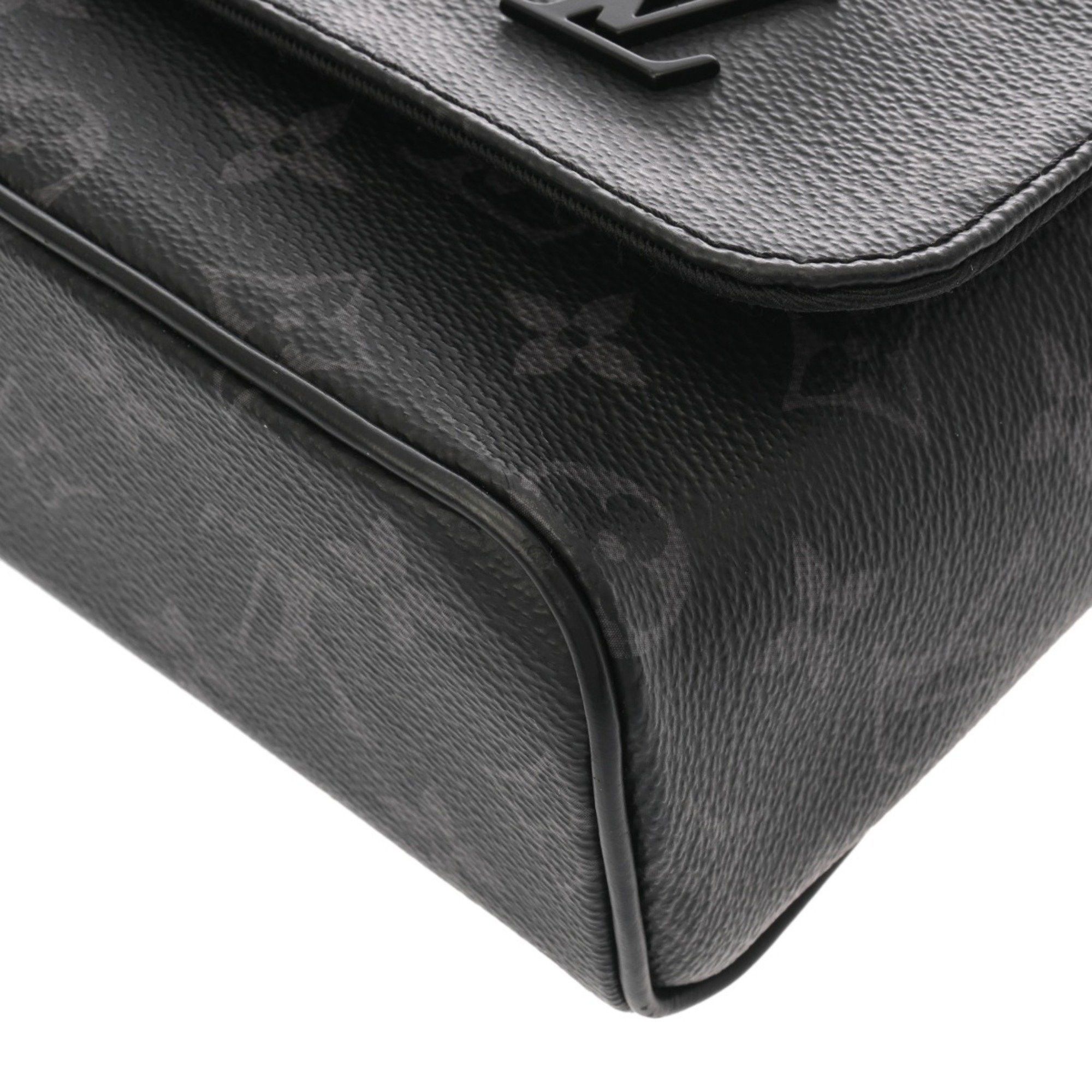 Louis Vuitton Louis Vuitton Monogram Eclipse District PM NM Black/Grey M44000 Men's Canvas Shoulder Bag Size ONE SIZE - 6 Thumbnail