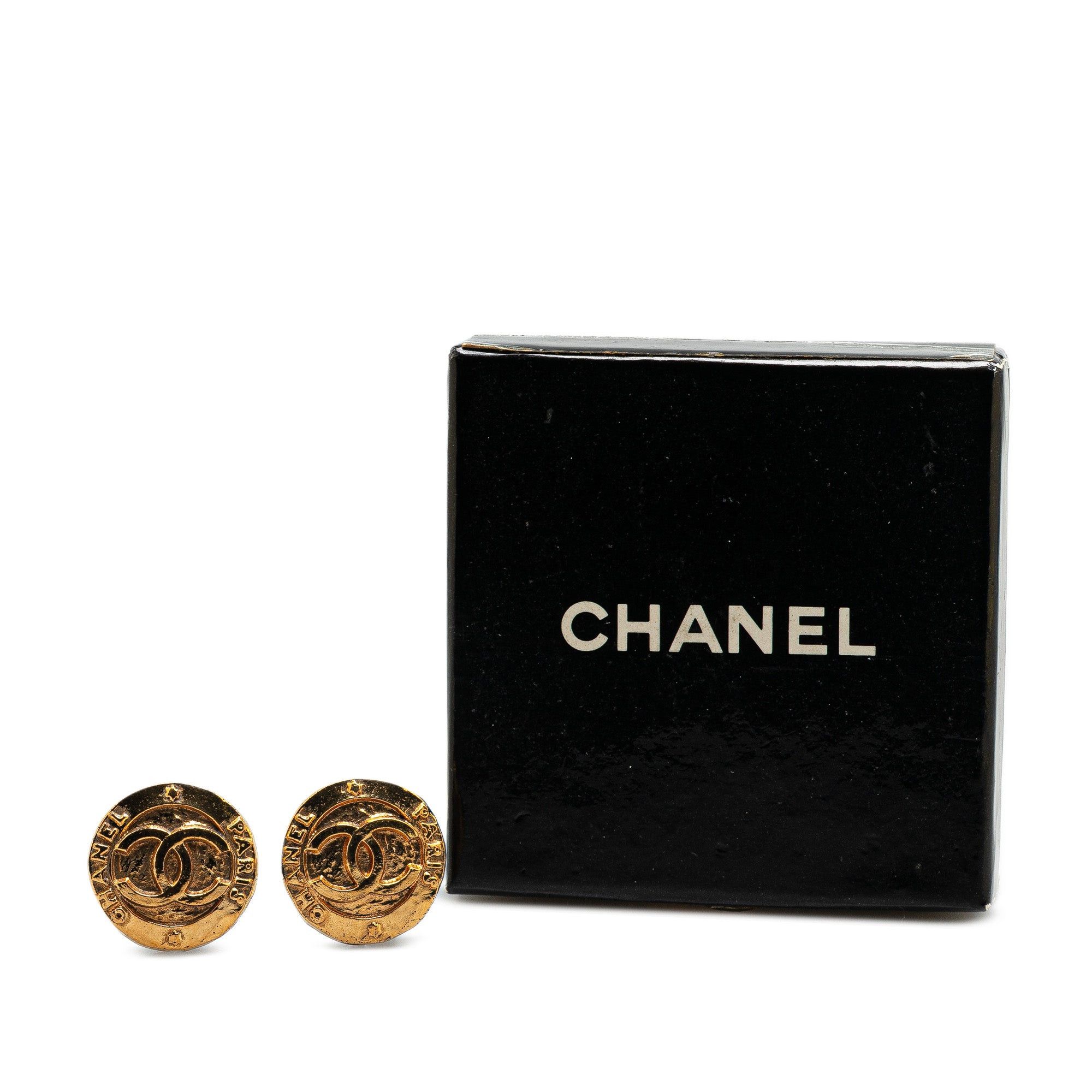 Chanel Chanel Gold Plated CC Round Clip on Earrings Gold Size ONE SIZE - 6 Thumbnail