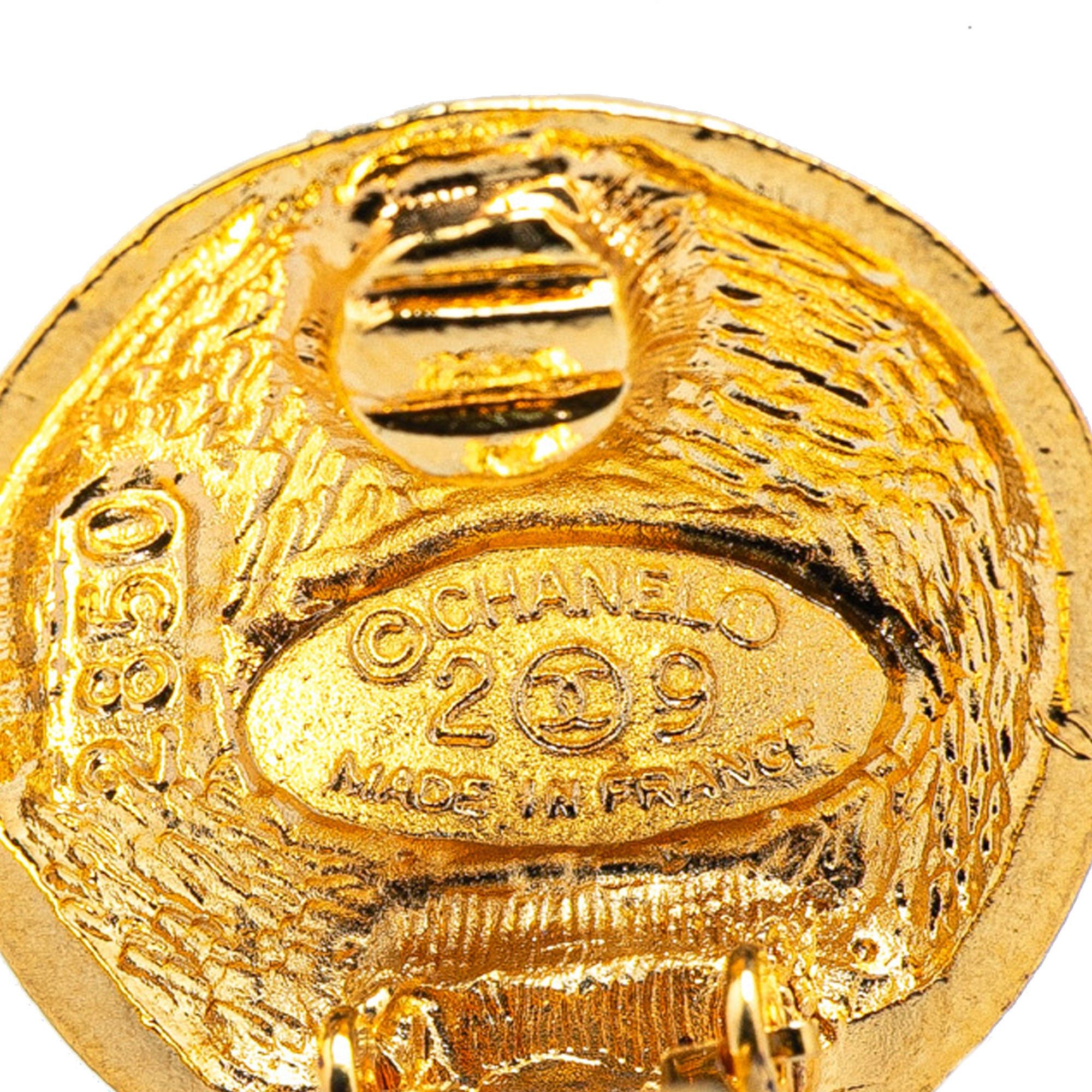 Chanel Chanel Gold Plated CC Round Clip On Earrings Gold Size ONE SIZE - 3 Thumbnail