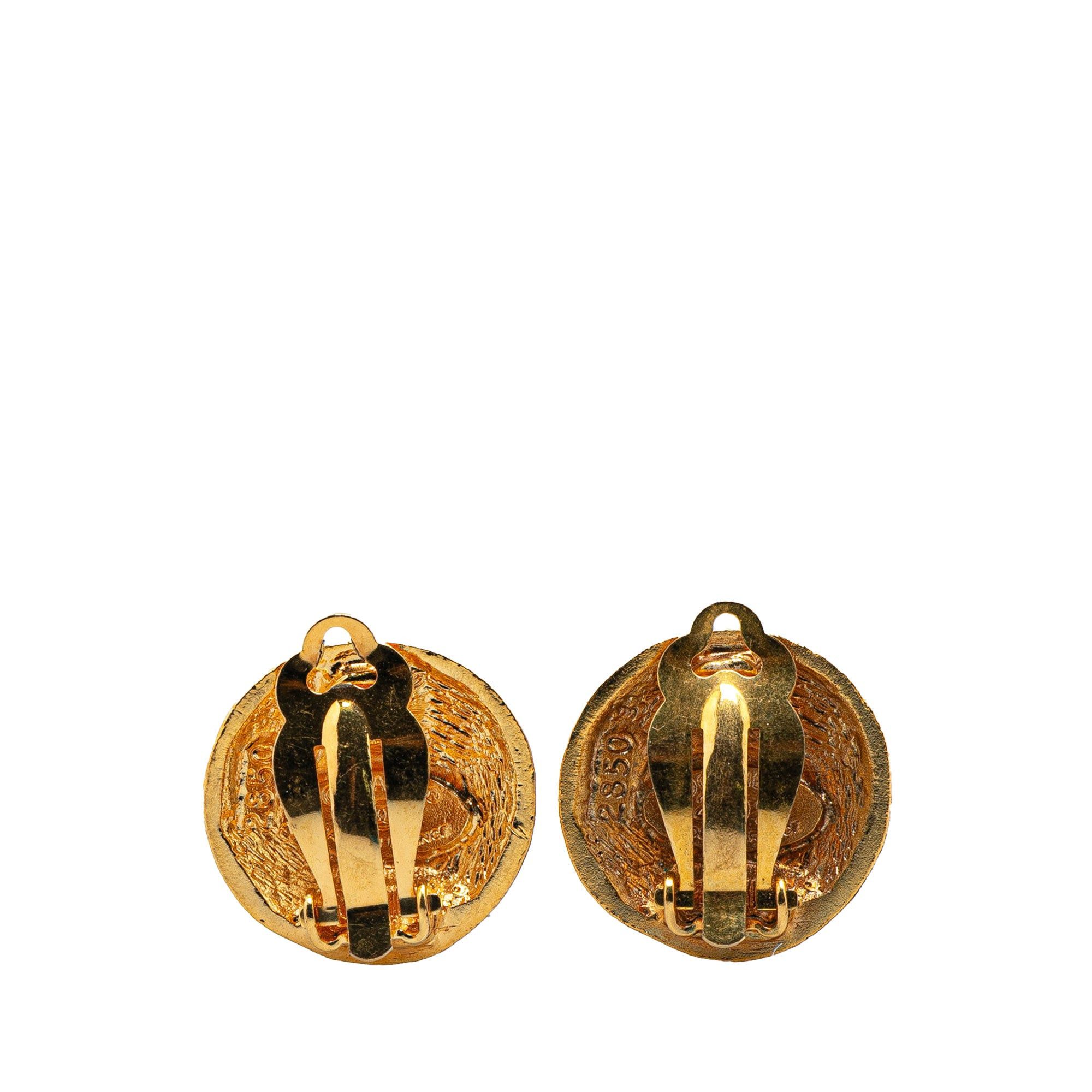 Chanel Chanel Gold Plated CC Round Clip On Earrings Gold Size ONE SIZE - 2 Thumbnail
