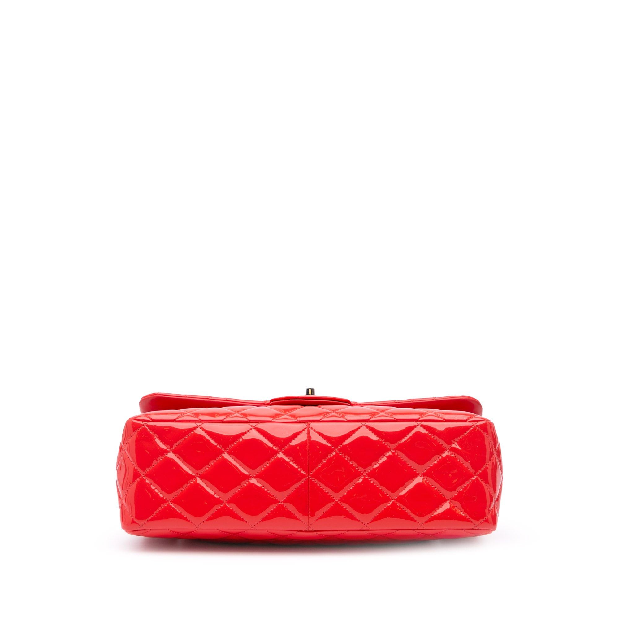 Chanel Chanel Jumbo Classic Patent Double Flap Red Size ONE SIZE - 3 Thumbnail