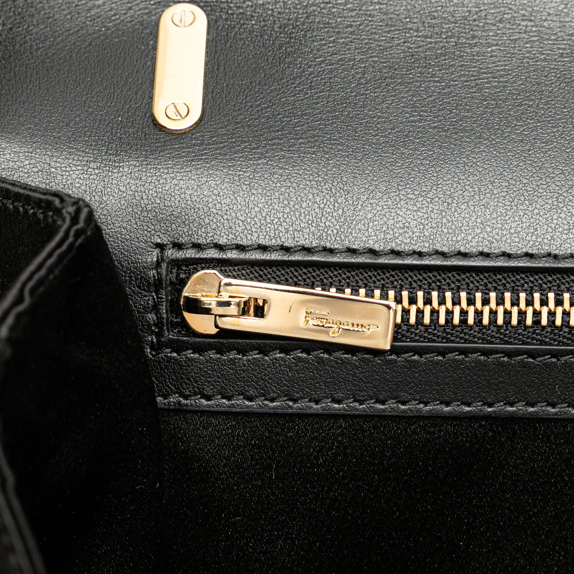 Salvatore Ferragamo Ferragamo Medium Vara Embellished Satin Ginny Chain Crossbody Black Size ONE SIZE - 7 Thumbnail