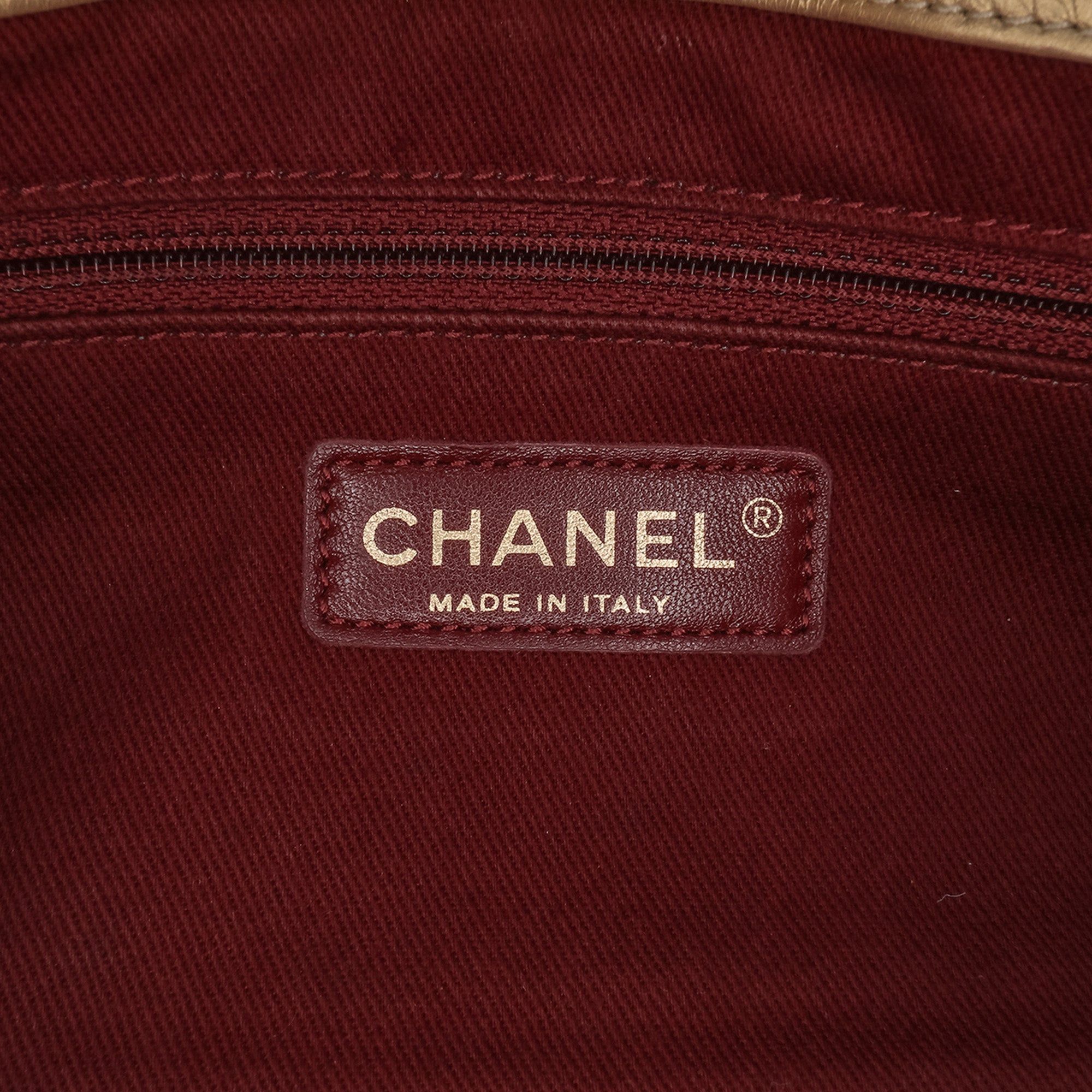 Chanel Chanel Medium Quilted Aged Calfskin Pondicherry Flap Gold Size ONE SIZE - 5 Thumbnail
