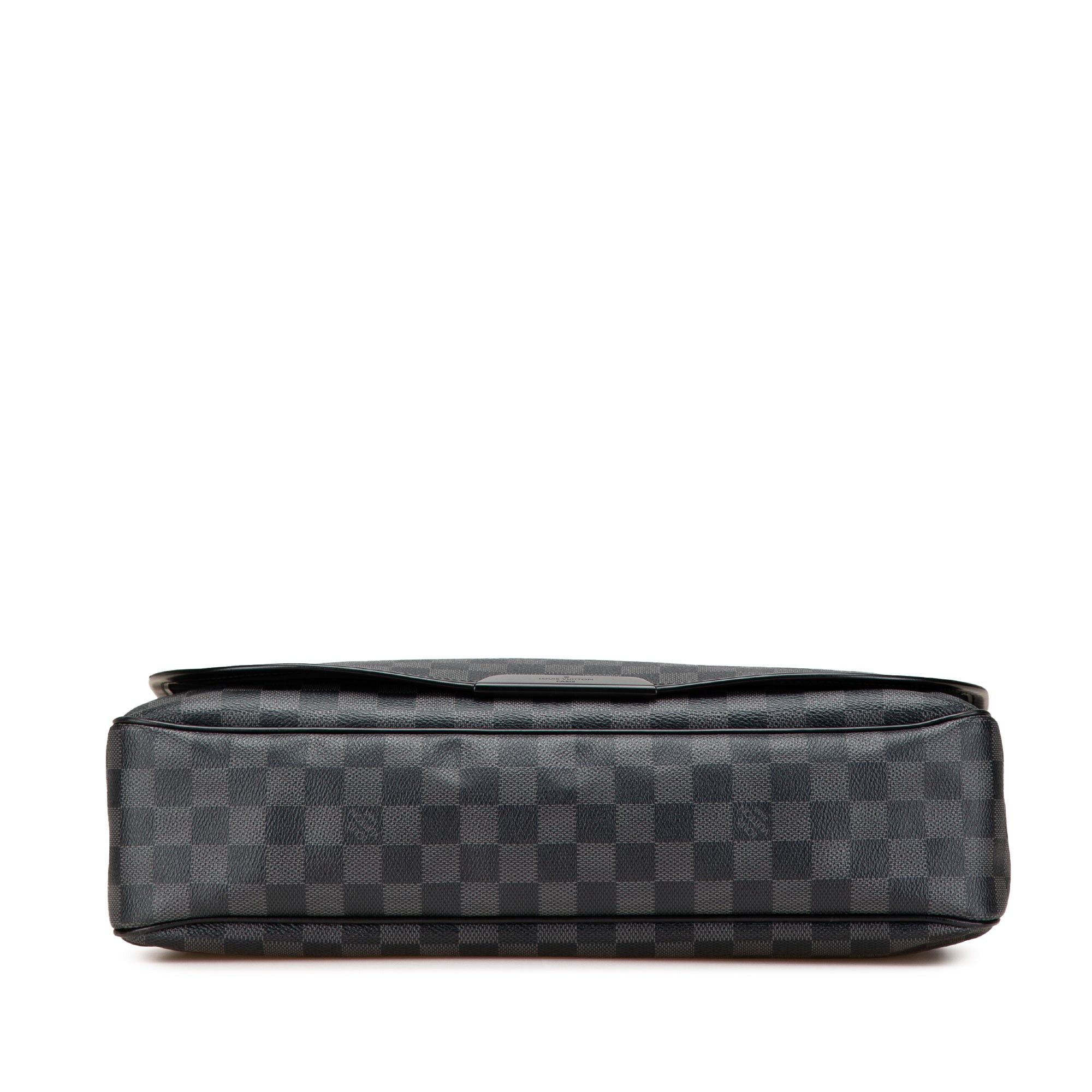 Louis Vuitton Louis Vuitton Damier Graphite Daniel MM Black Size ONE SIZE - 3 Thumbnail