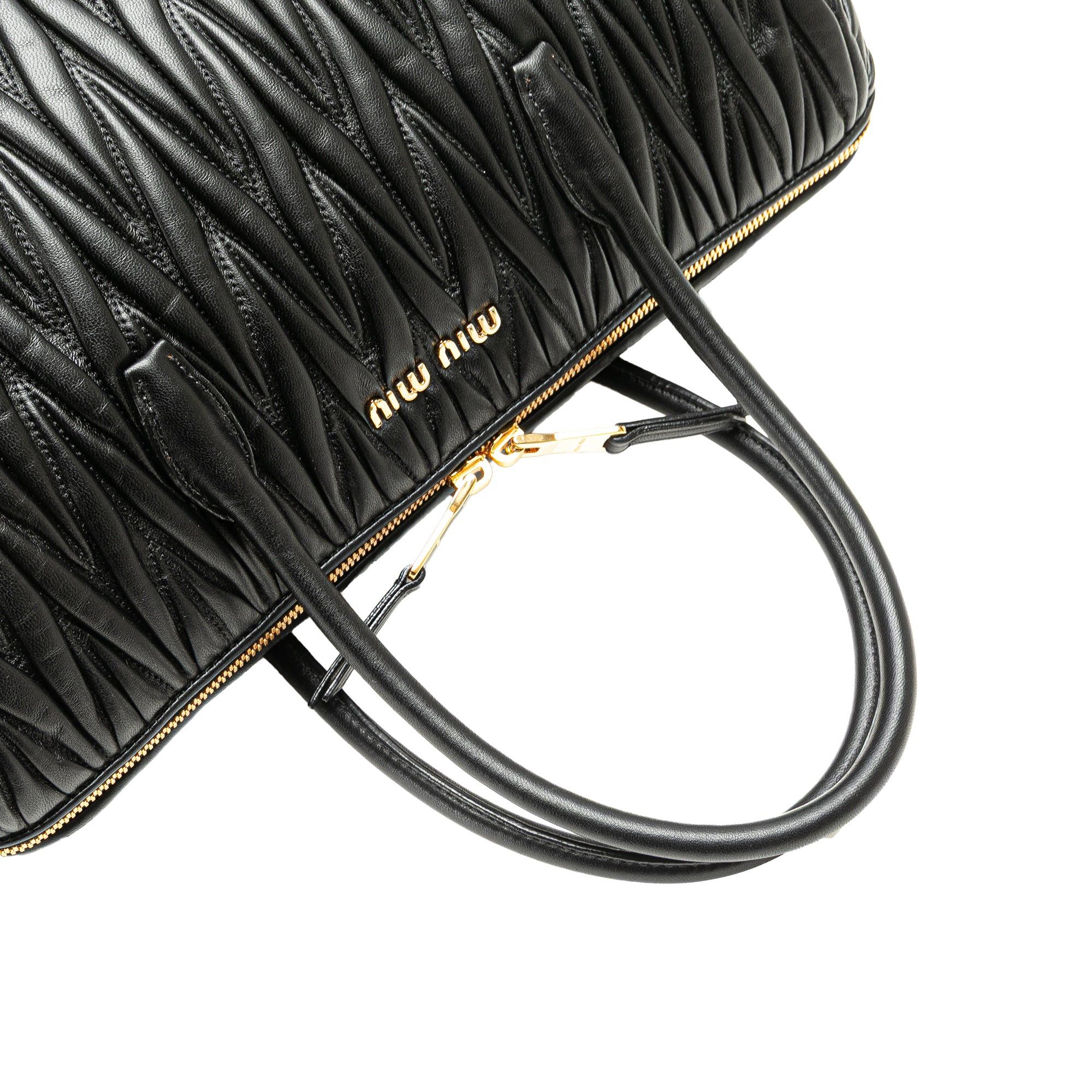 Miu Miu Miu Miu Matelasse Nappa Zip Satchel Black Size ONE SIZE - 12 Thumbnail