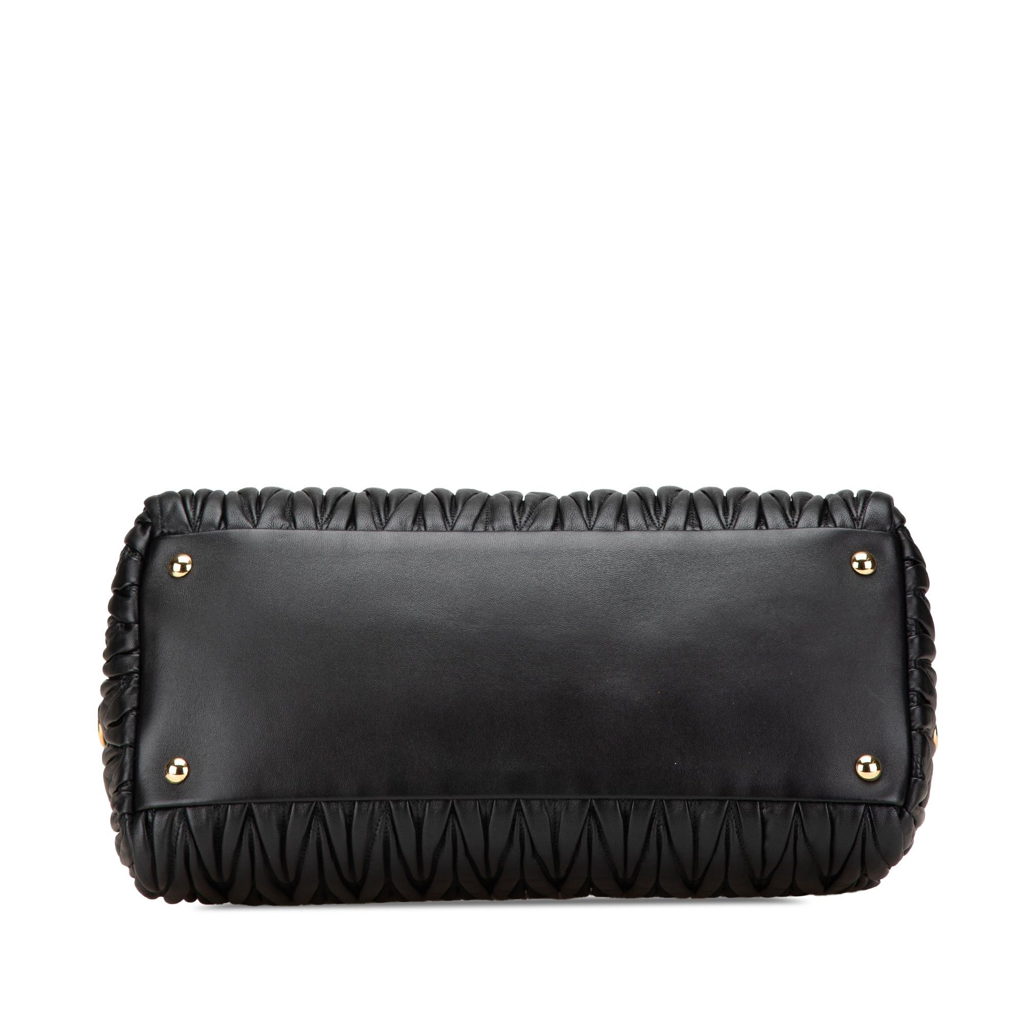 Miu Miu Miu Miu Matelasse Nappa Zip Satchel Black Size ONE SIZE - 3 Thumbnail