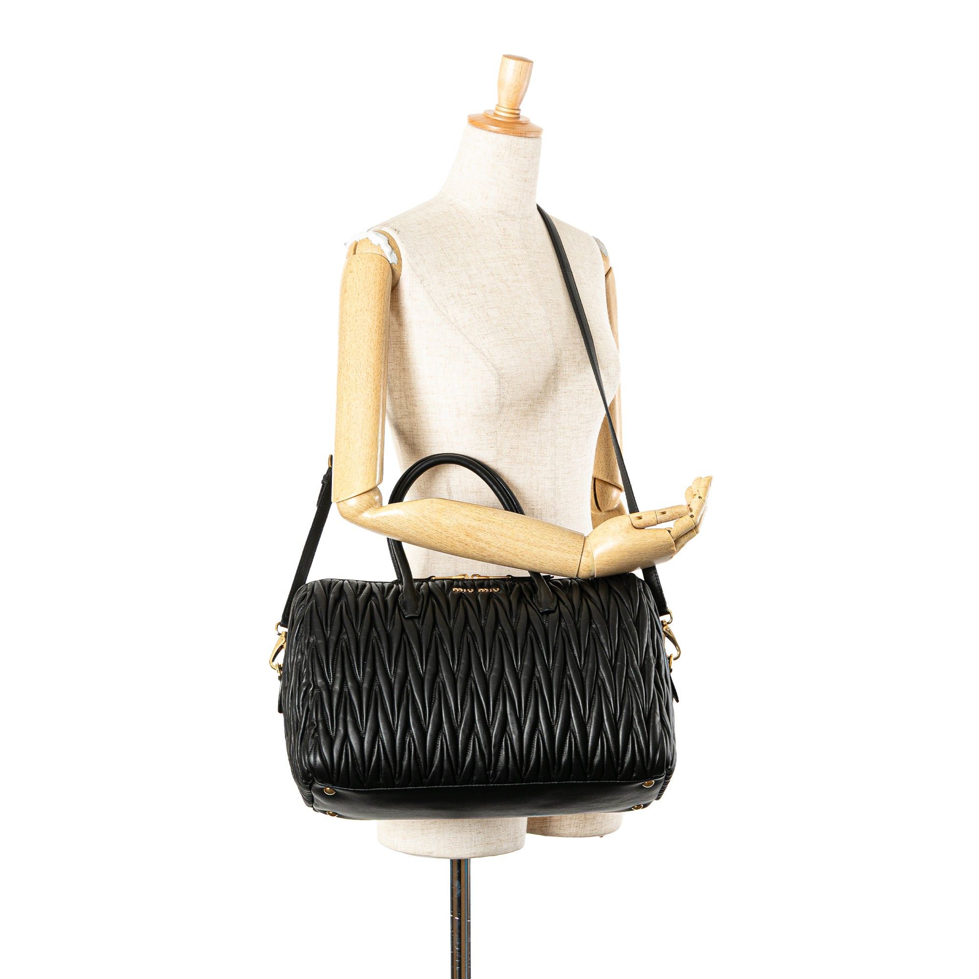 Miu Miu Miu Miu Matelasse Nappa Zip Satchel Black Size ONE SIZE - 13 Thumbnail