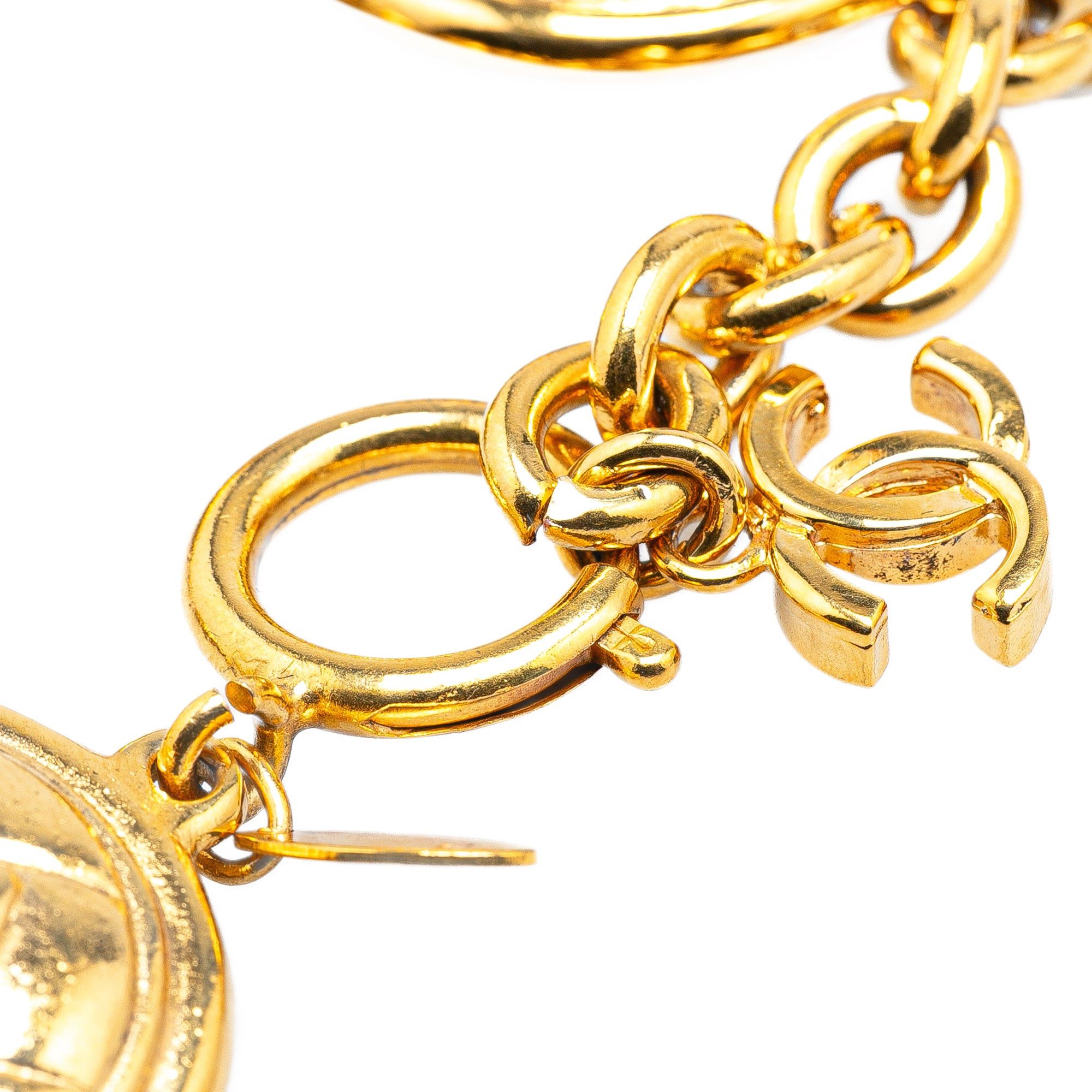 Chanel Chanel Gold Plated CC Quilted Medallion Bracelet Gold Size ONE SIZE - 6 Thumbnail