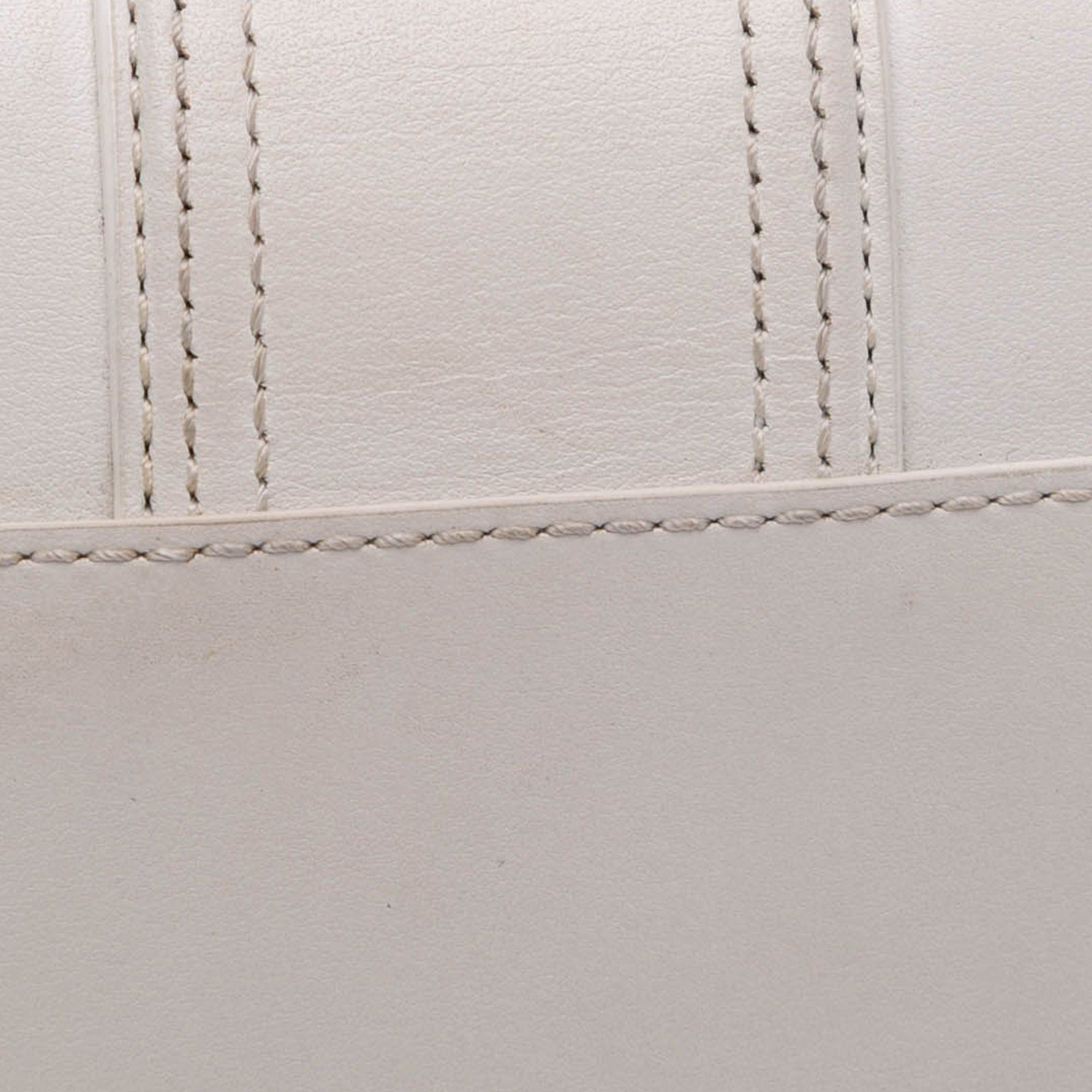Jacquemus Jacquemus Calfskin Le Bambino Long White Size ONE SIZE - 8 Thumbnail
