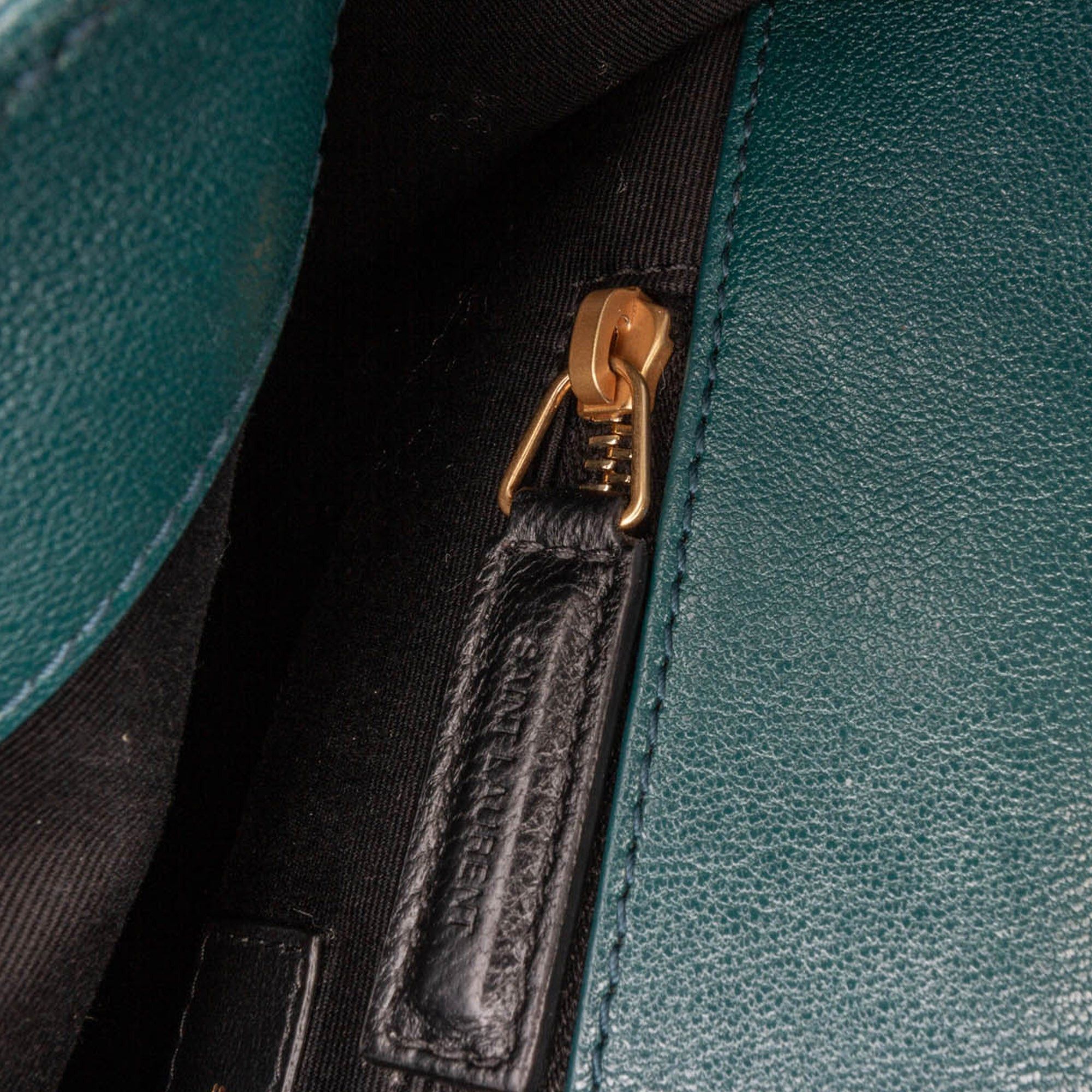 Saint Laurent Paris Saint Laurent Small Quilted Lambskin Becky Chain Shoulder Bag Green Size ONE SIZE - 7 Thumbnail