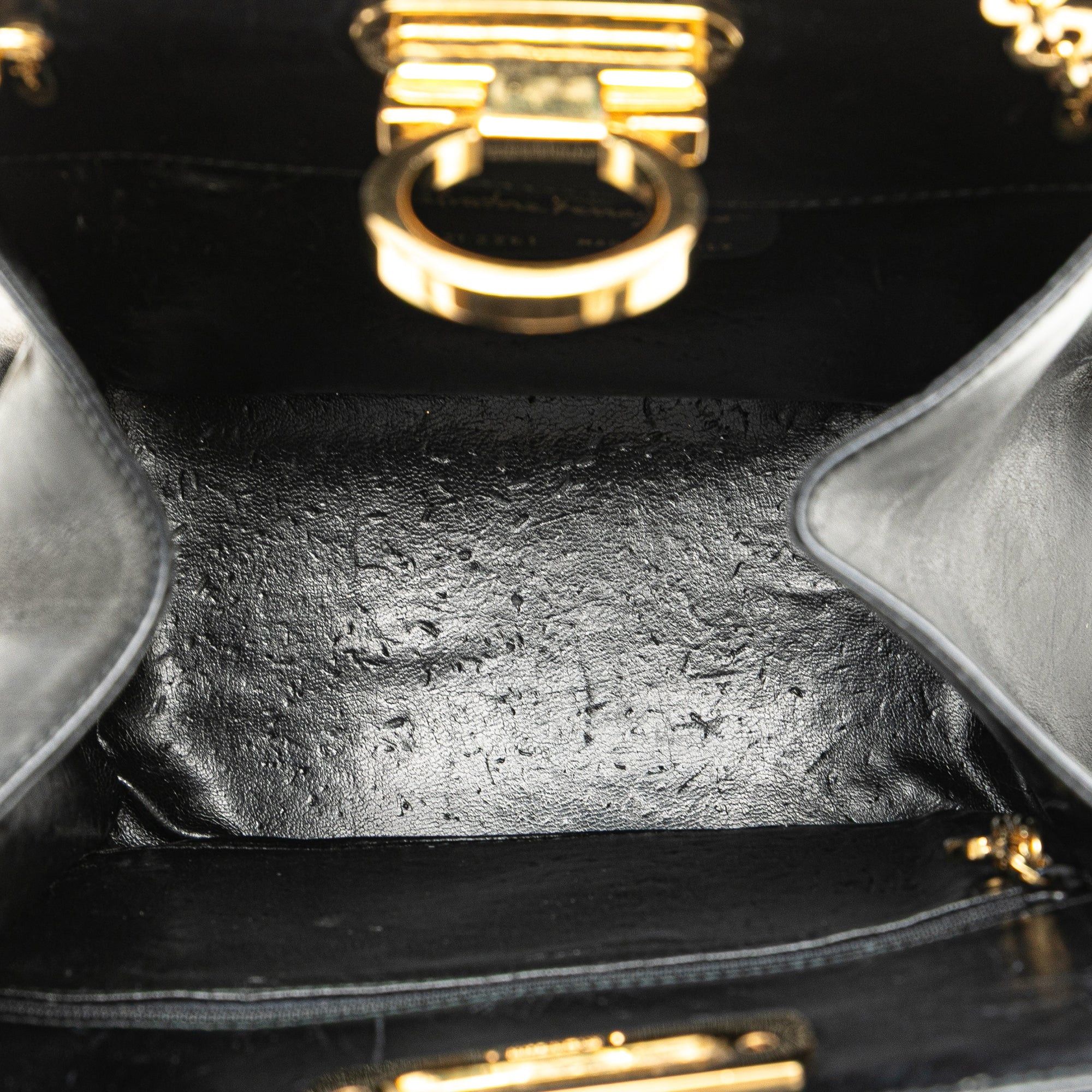 Salvatore Ferragamo Ferragamo Leather Gancini Chain Crossbody Black Size ONE SIZE - 4 Thumbnail