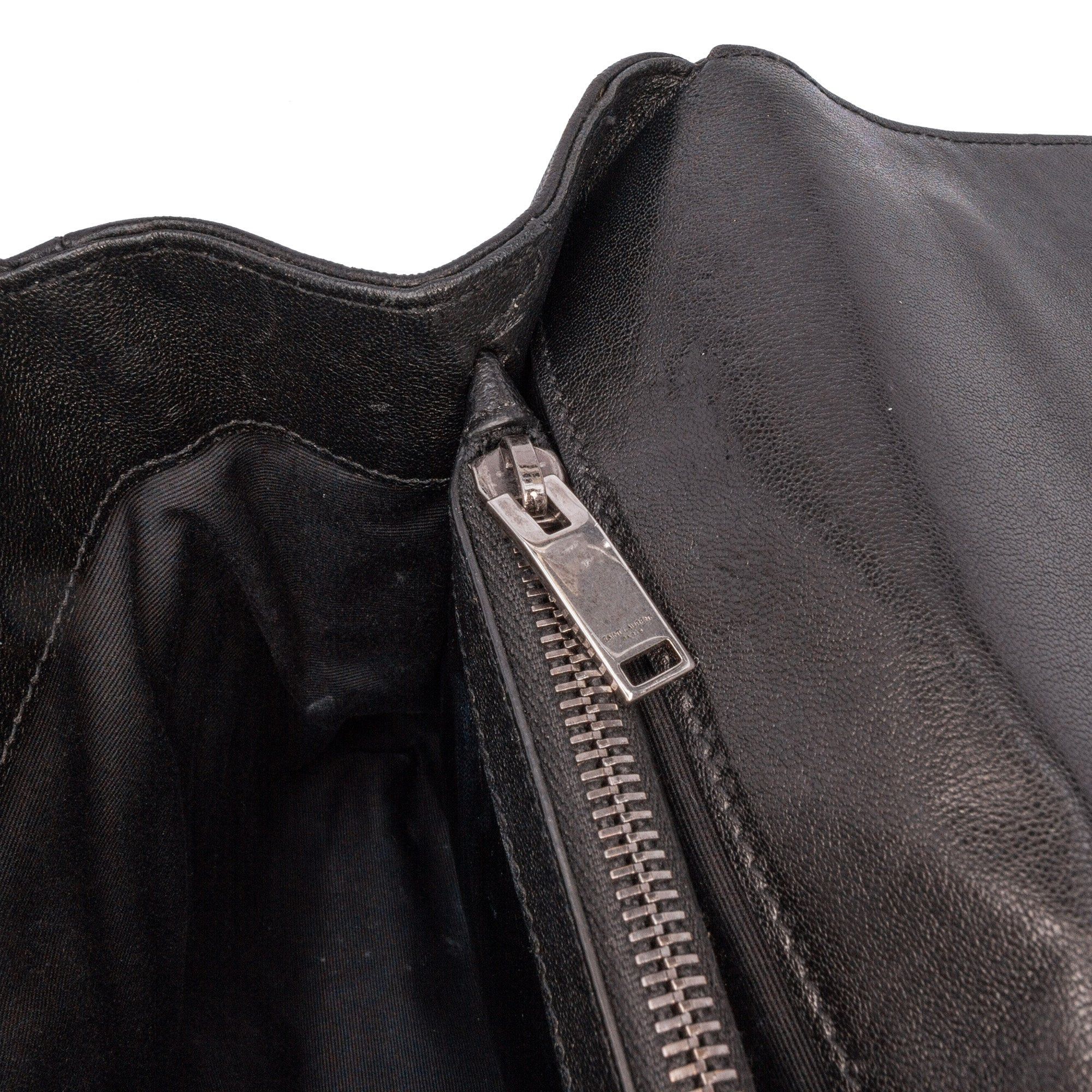 Saint Laurent Paris Saint Laurent Large Sheepskin Chevron Monogram Monochrome College Bag Black Size ONE SIZE - 10 Thumbnail