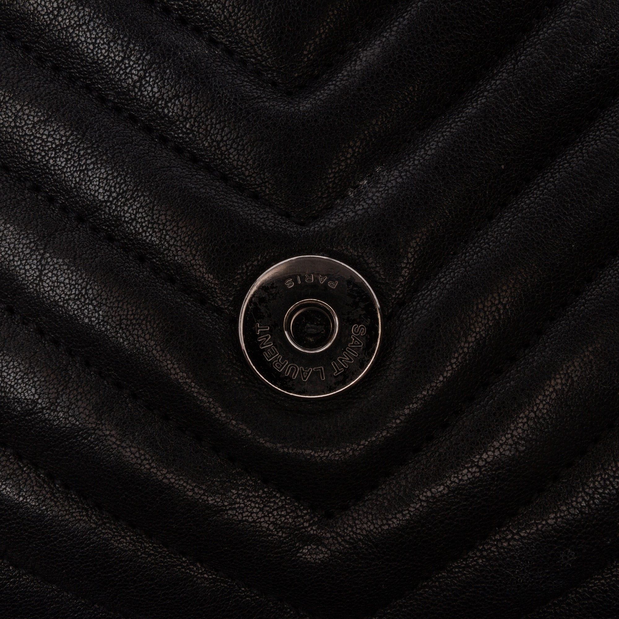 Saint Laurent Paris Saint Laurent Large Sheepskin Chevron Monogram Monochrome College Bag Black Size ONE SIZE - 8 Thumbnail