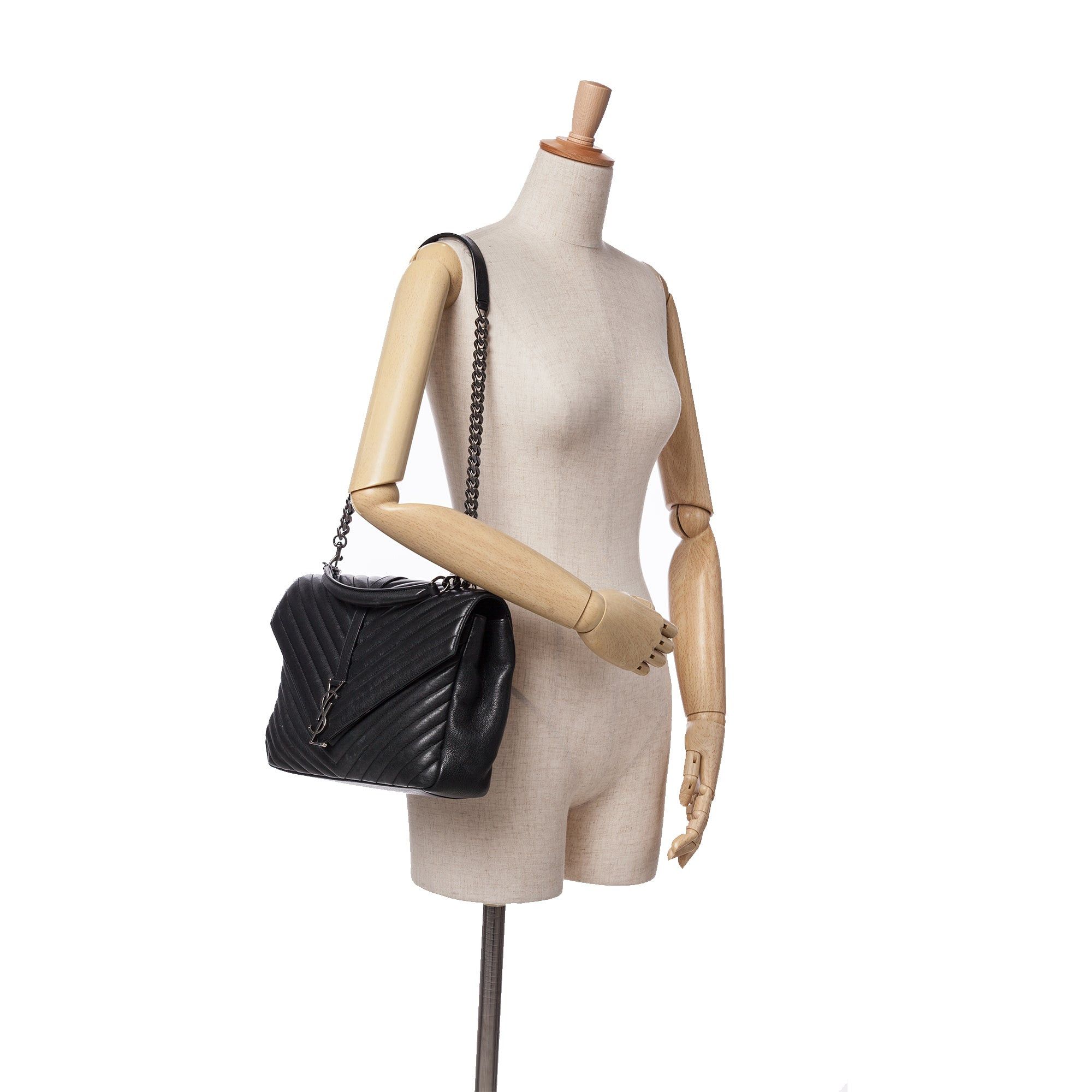 Saint Laurent Paris Saint Laurent Large Sheepskin Chevron Monogram Monochrome College Bag Black Size ONE SIZE - 11 Thumbnail