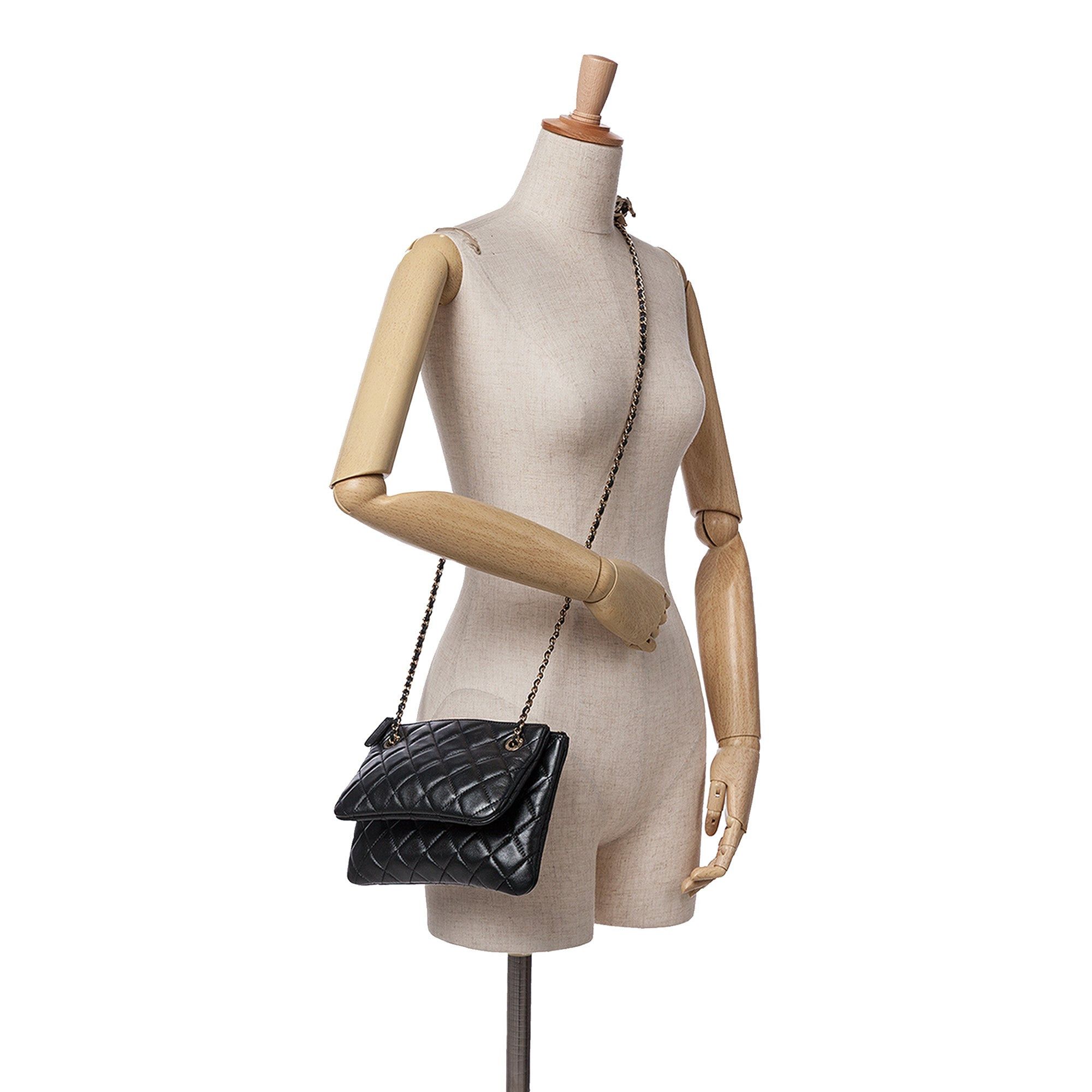 Chanel Chanel Quilted Lambskin Double Case with Chain Black Size ONE SIZE - 12 Thumbnail