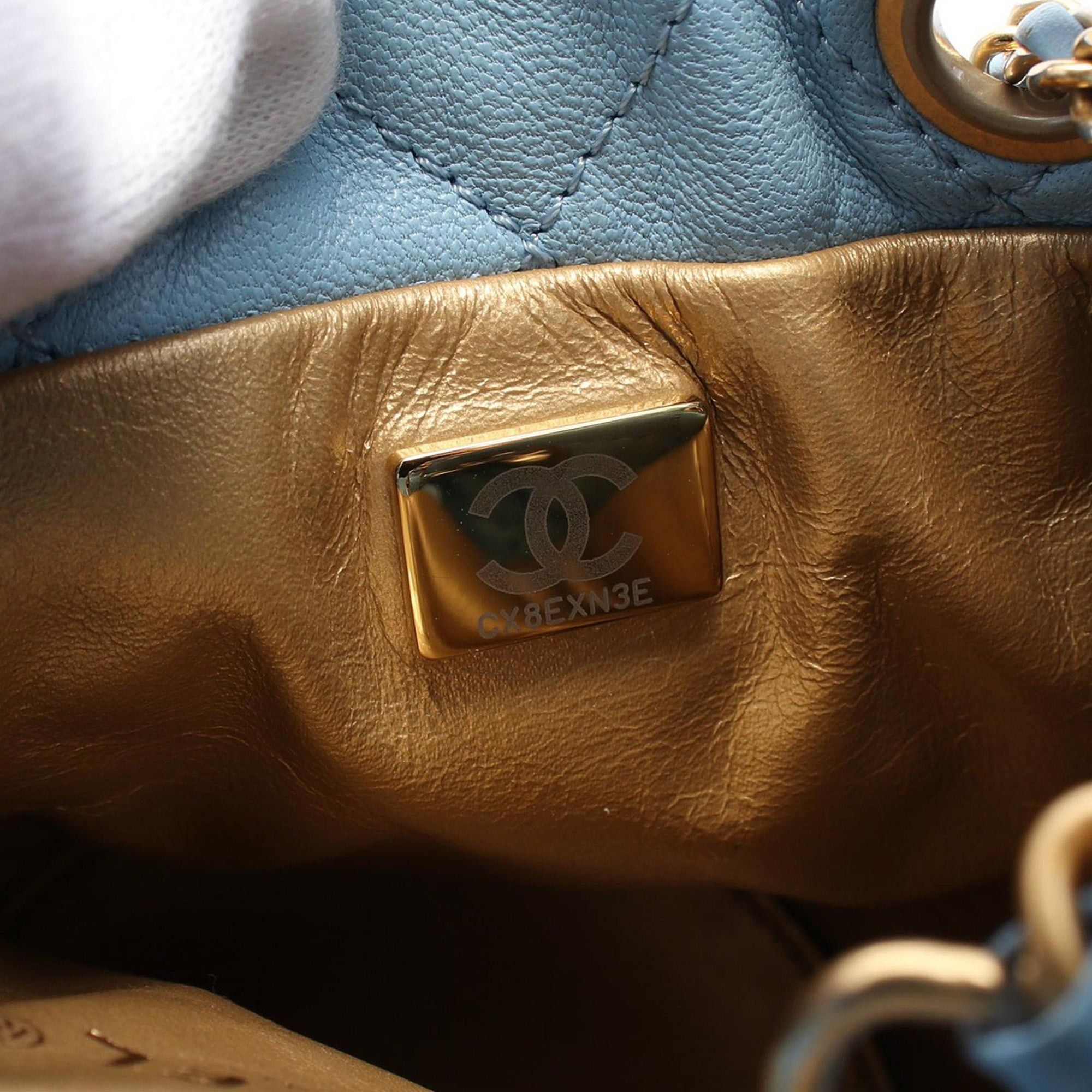 Chanel Chanel Quilted Lambskin Pearl Crush Bucket Bag Blue Size ONE SIZE - 6 Thumbnail