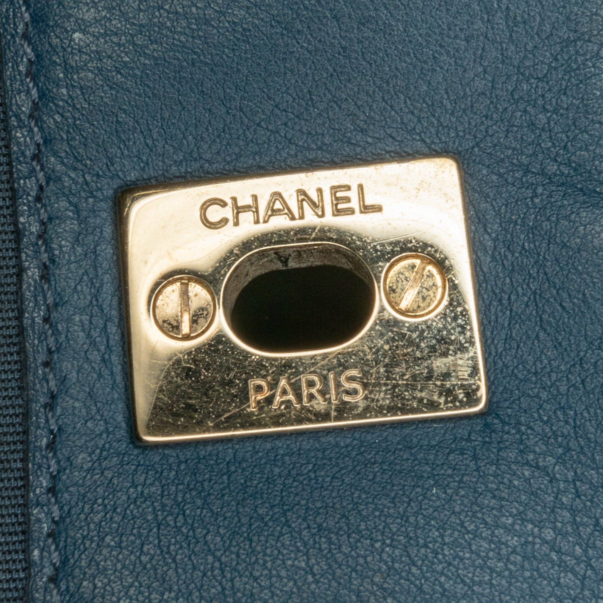 Chanel Chanel CC Chevron Calfskin Statement Shopping Tote Blue Size ONE SIZE - 8 Thumbnail