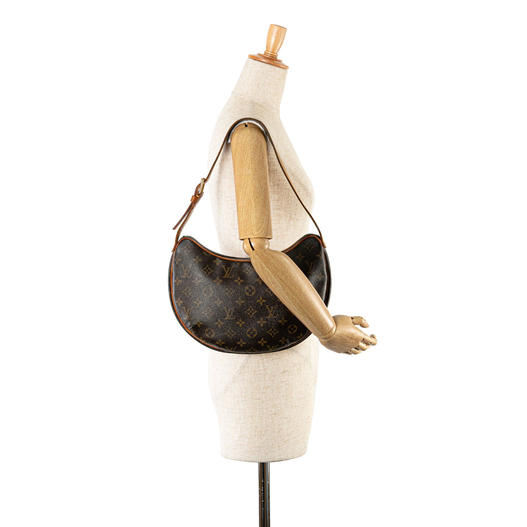 Louis Vuitton Louis Vuitton Monogram Croissant MM Brown Size ONE SIZE - 13 Thumbnail