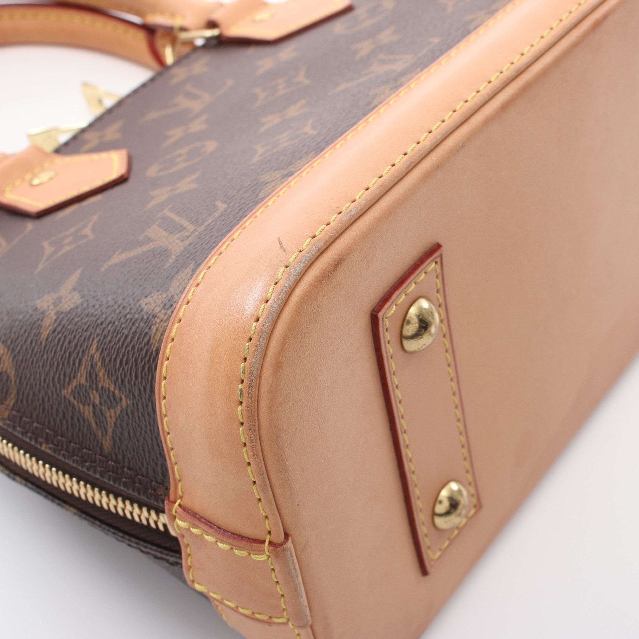 Louis Vuitton Louis Vuitton Alma Bb Monogram Handbag Leather Brown Size ONE SIZE - 7 Thumbnail