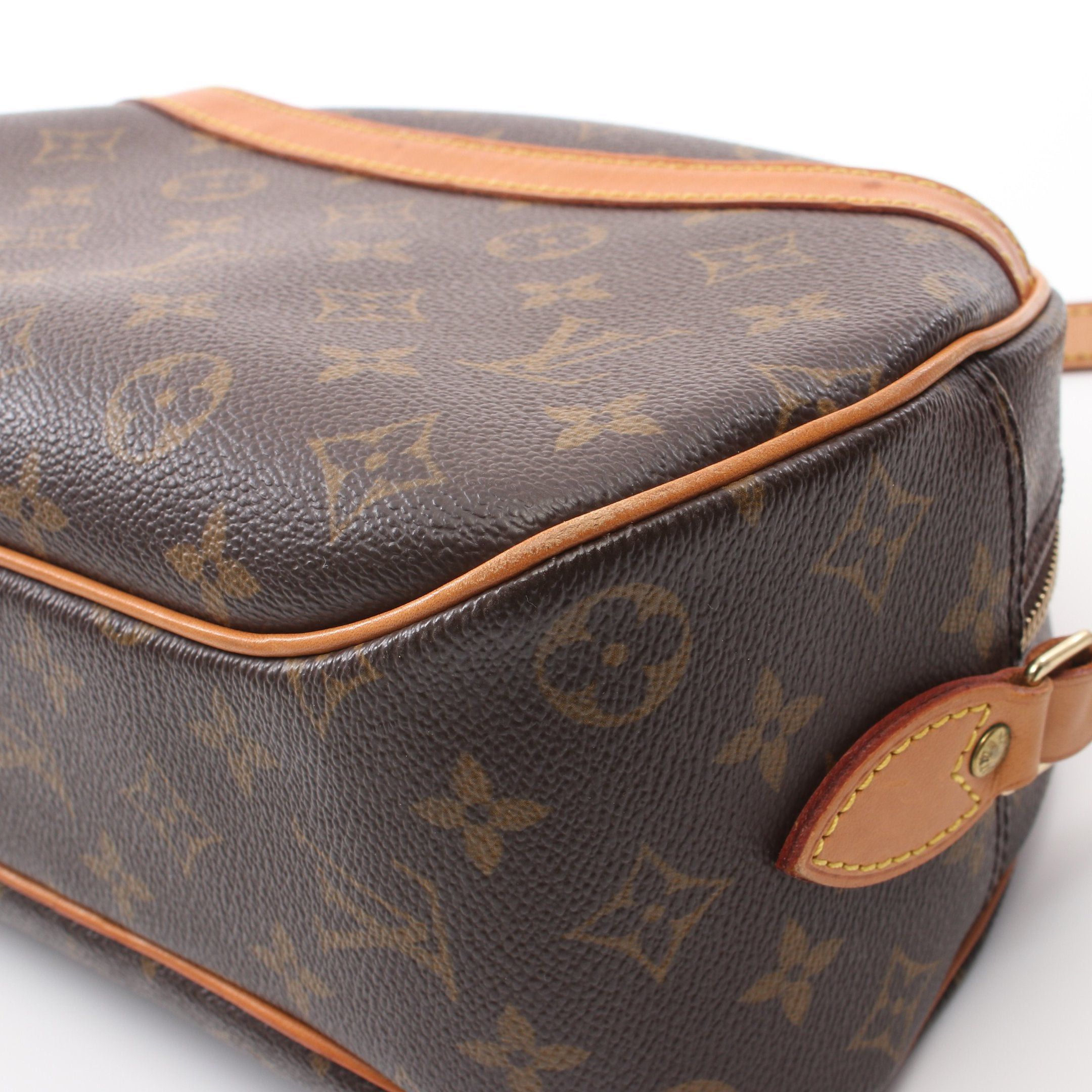 Louis Vuitton Louis Vuitton Blower Monogram Shoulder Bag Leather Brown Size ONE SIZE - 6 Thumbnail