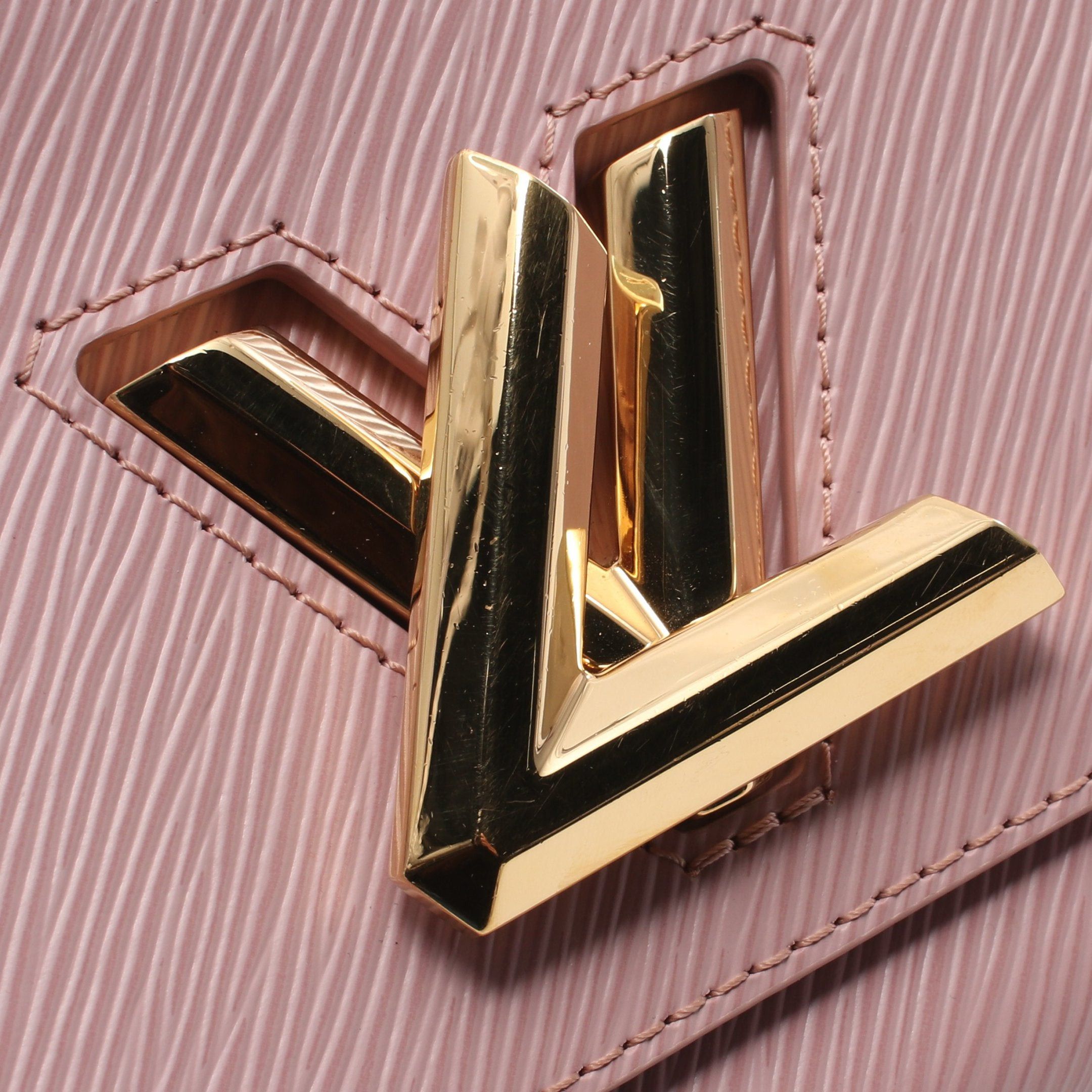 Louis Vuitton Louis Vuitton Twist Pm Epi Chain Shoulder Bag Leather Light Pink Size ONE SIZE - 6 Thumbnail