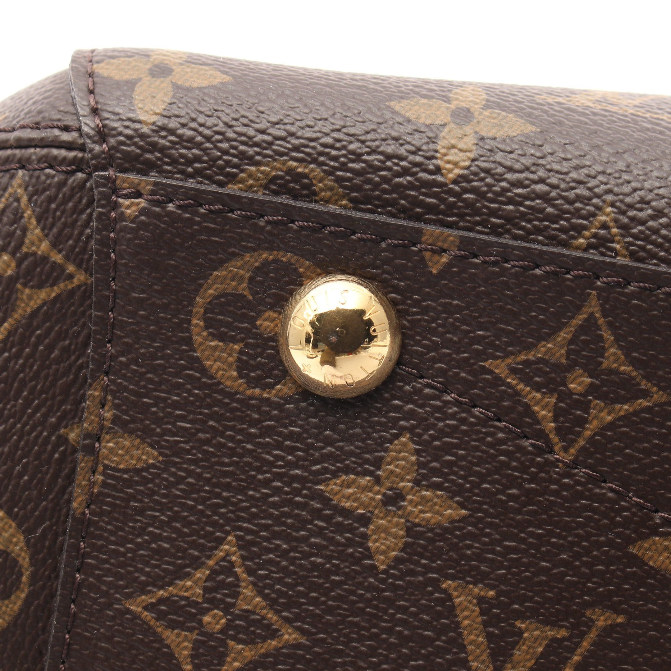 Louis Vuitton Louis Vuitton Montaigne Mm Monogram Handbag Leather Brown Size ONE SIZE - 7 Thumbnail