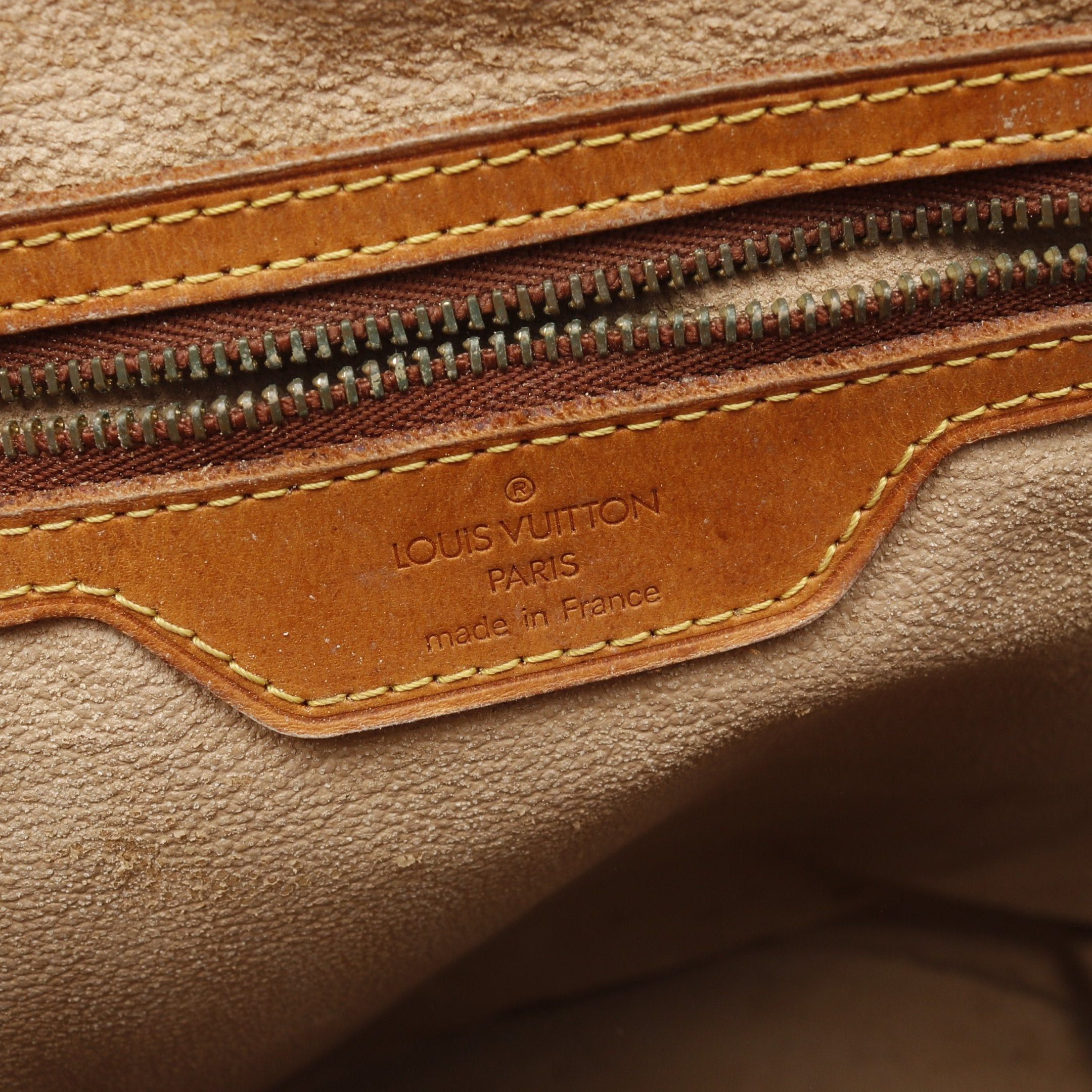 Louis Vuitton Louis Vuitton Bucket Gm Monogram Shoulder Bag Leather Brown Size ONE SIZE - 4 Thumbnail