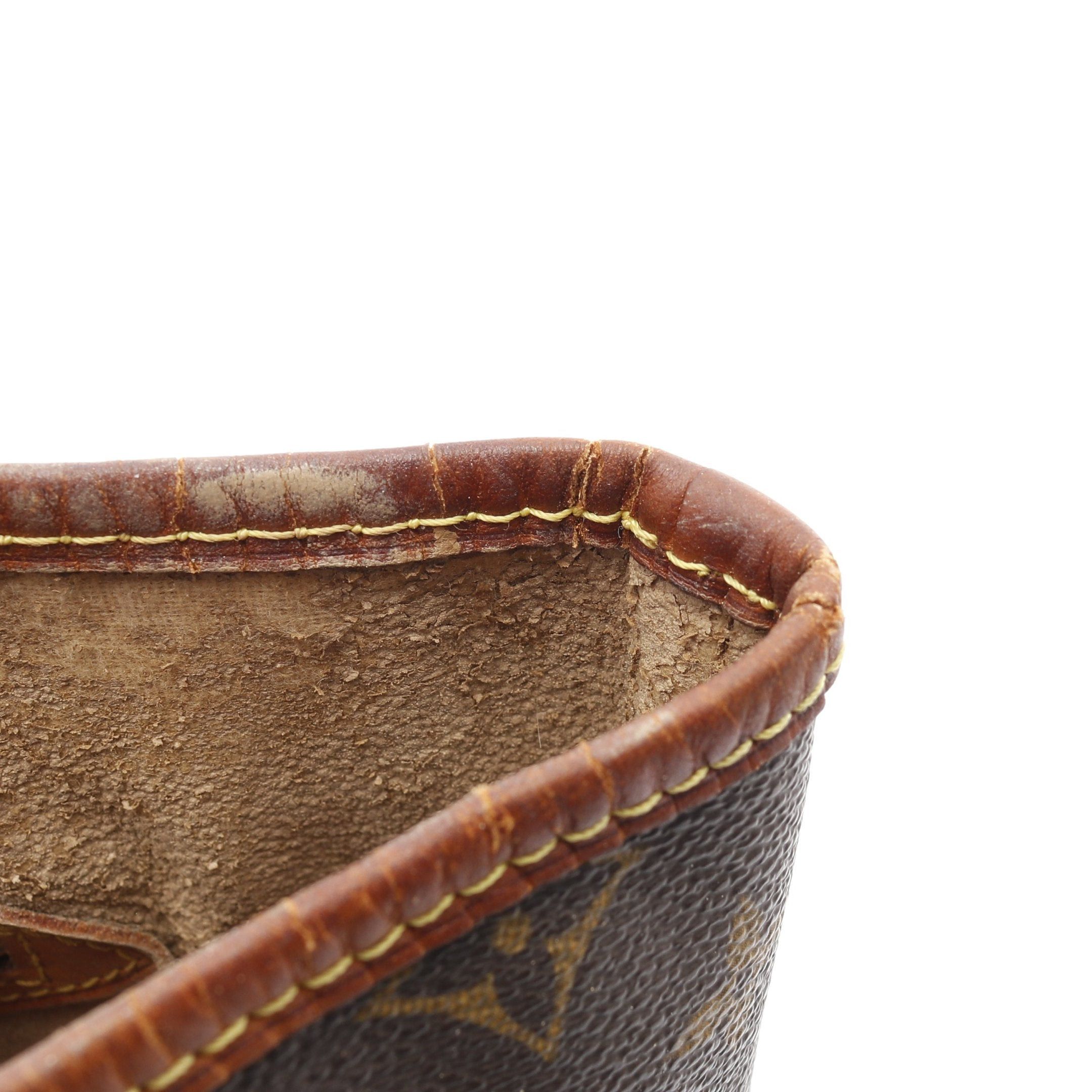 Louis Vuitton Louis Vuitton Bucket Gm Monogram Shoulder Bag Leather Brown Size ONE SIZE - 9 Thumbnail