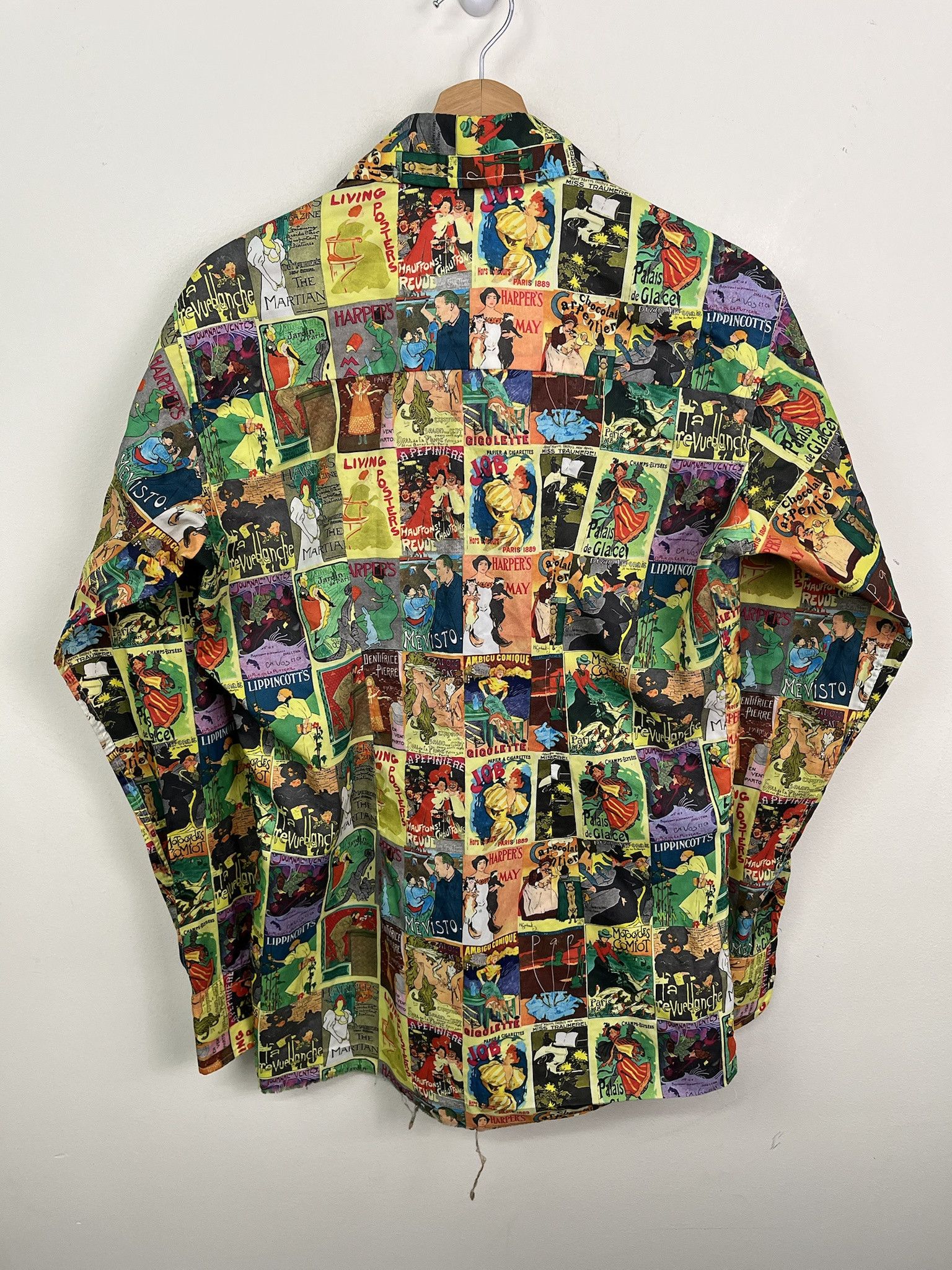 Vintage Vintage 1970s Polyester Shirt French Art COllage Distressed Missing Button Shirt Size S Size US S / EU 44-46 / 1 - 3 Thumbnail