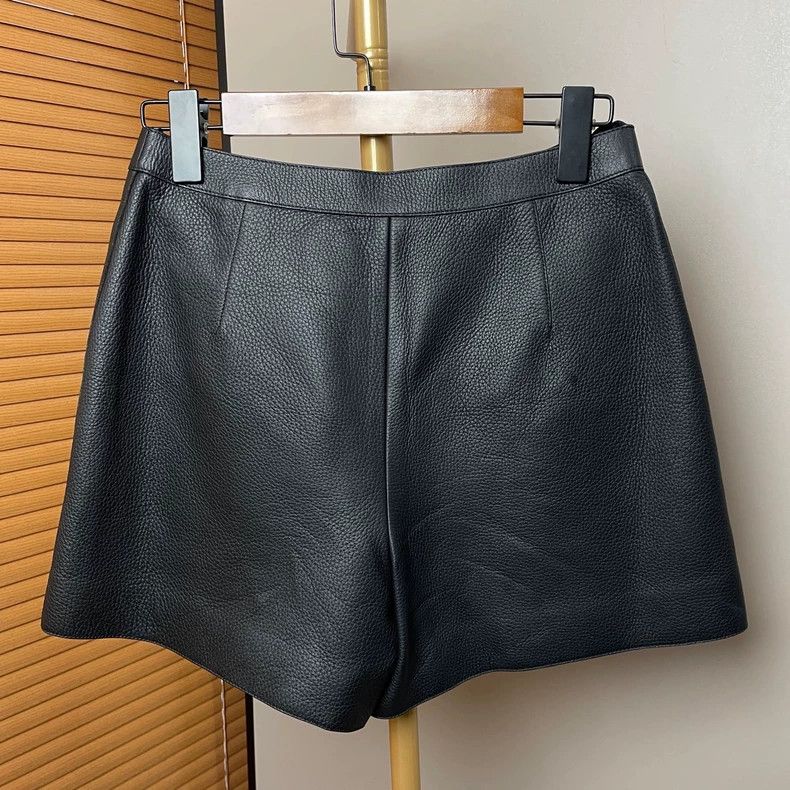 Hermes HERMES Black Leather Shorts Size 34 Size US 34 / EU 50 - 2 Thumbnail