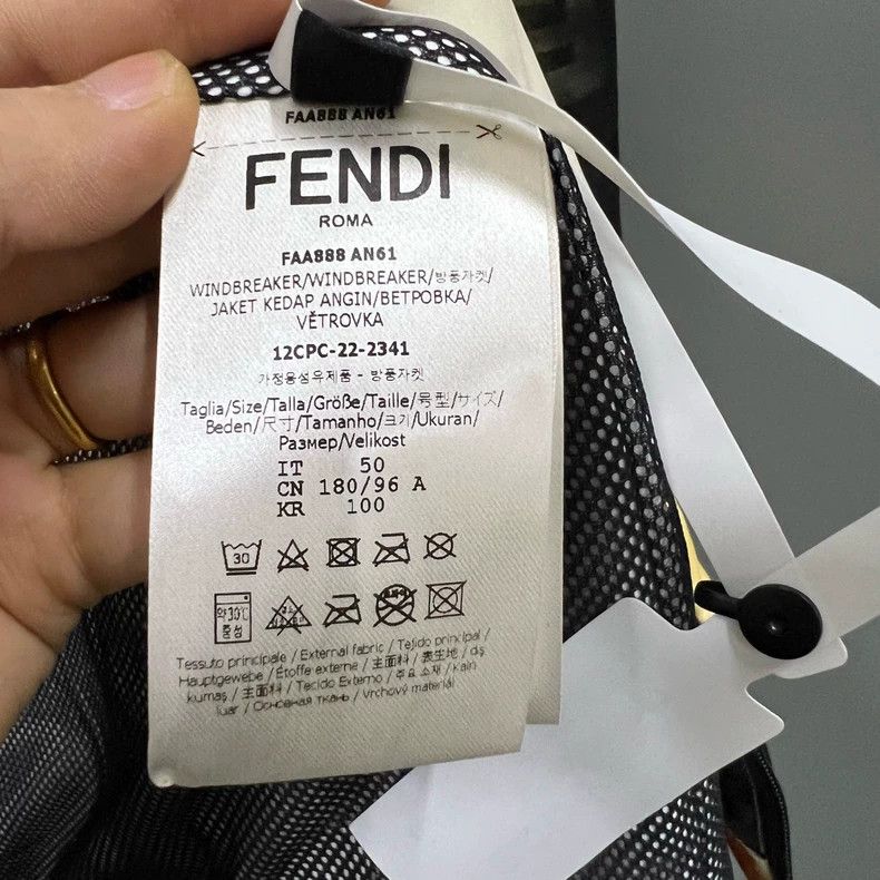 Fendi FENDI Tie-Dye Hooded Jacket Size 44 46 50 Size US M / EU 48-50 / 2 - 5 Thumbnail