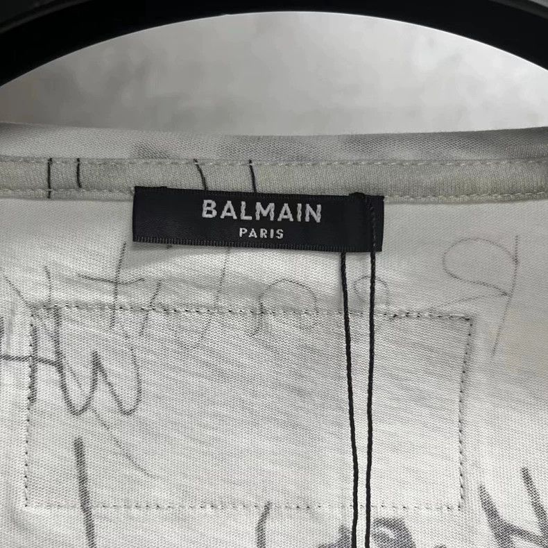Balmain Balmain White Long Sleeve Graphic T-Shirt Size US S / EU 44-46 / 1 - 3 Thumbnail