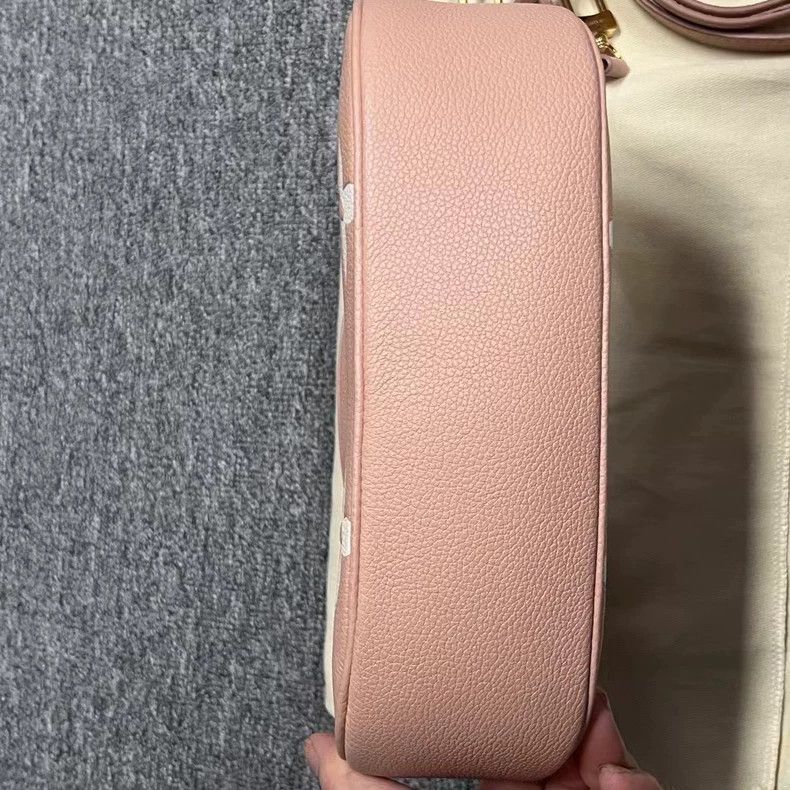 Louis Vuitton Louis Vuitton Pink Adjustable Shoulder Bag Size ONE SIZE - 3 Thumbnail