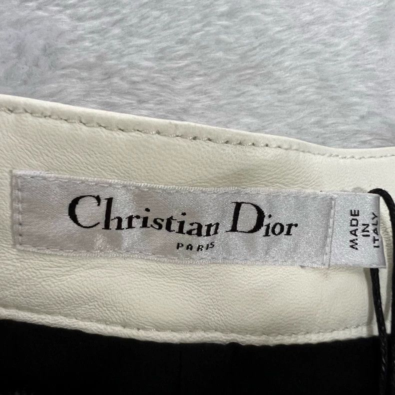 Dior Dior White CD Leather Shorts Size 36 38 Size US 36 / EU 52 - 4 Thumbnail