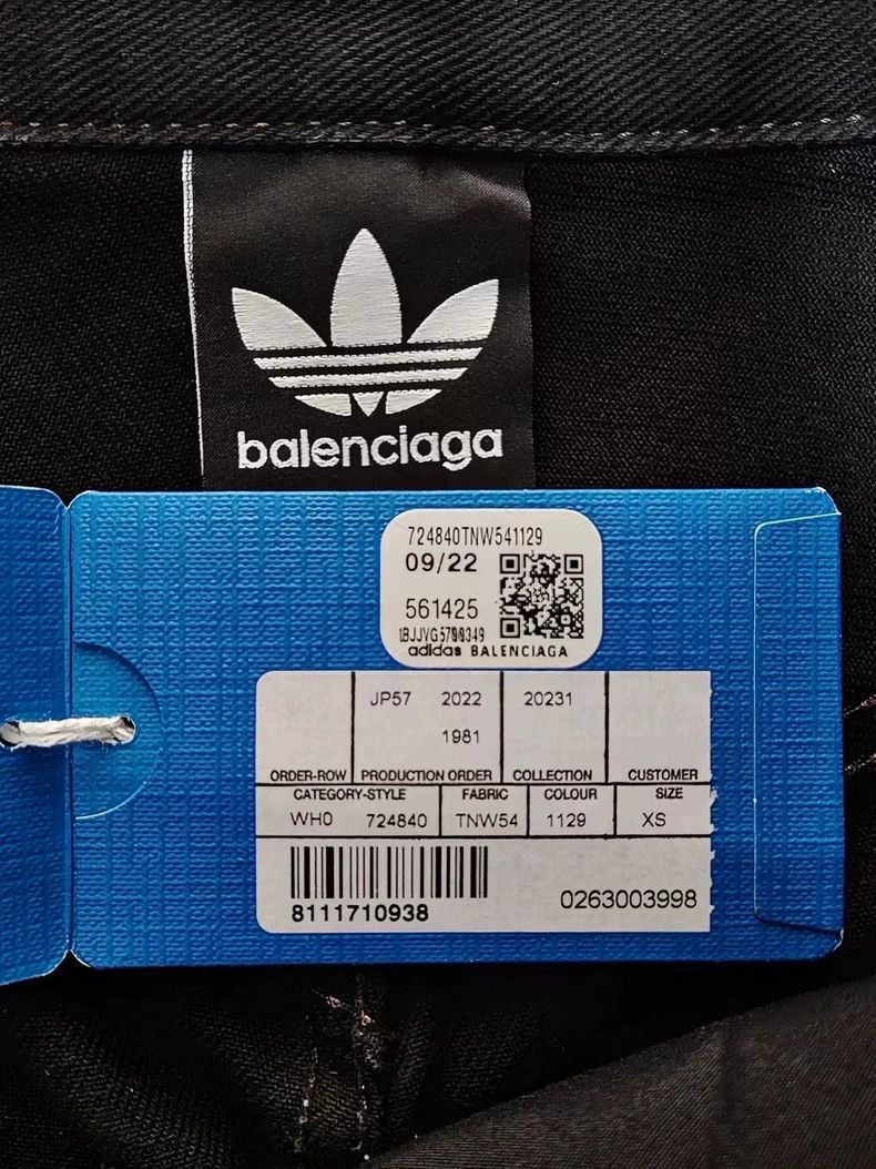 Balenciaga Balenciaga Adidas Distressed Black Shorts Size US 26 / EU 42 - 4 Thumbnail