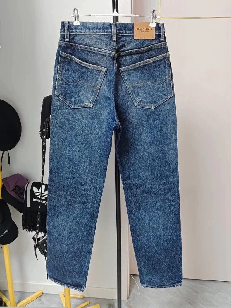 Balenciaga Balenciaga Garde-robe23SS Distressed Denim Pants Size US 29 - 2 Thumbnail