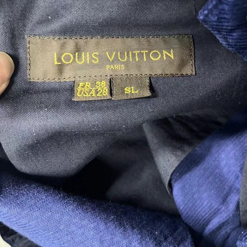 Louis Vuitton Louis Vuitton Blue Corduroy Casual Pants Size US 28 / EU 44 - 2 Thumbnail