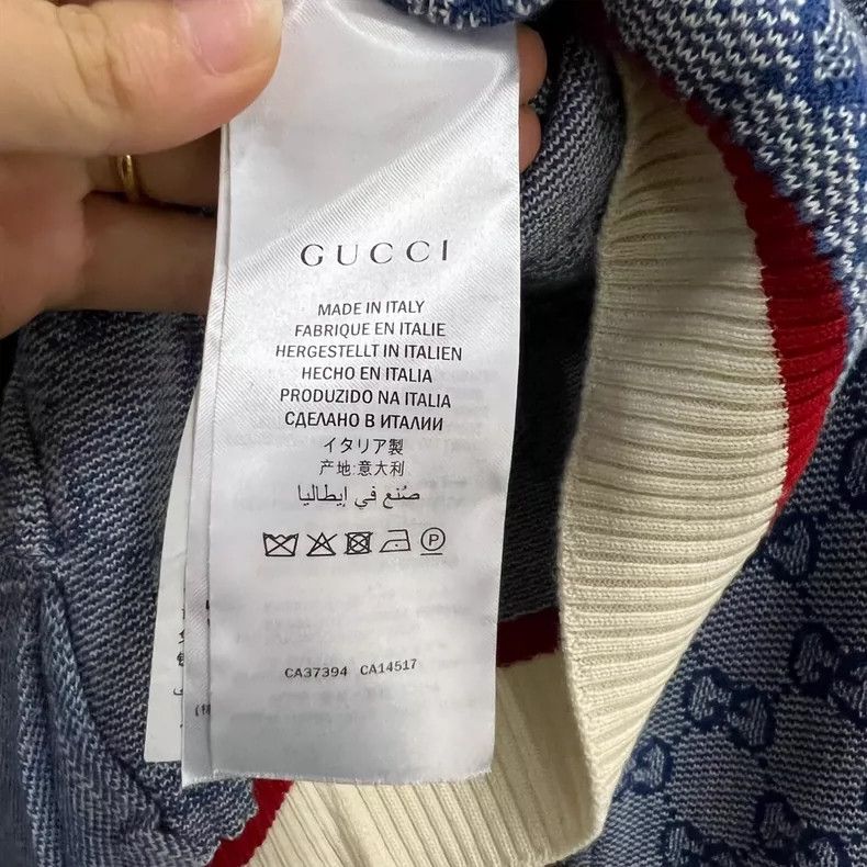 Gucci GUCCI Full Print Knit Cardigan Size L Size US L / EU 52-54 / 3 - 4 Thumbnail