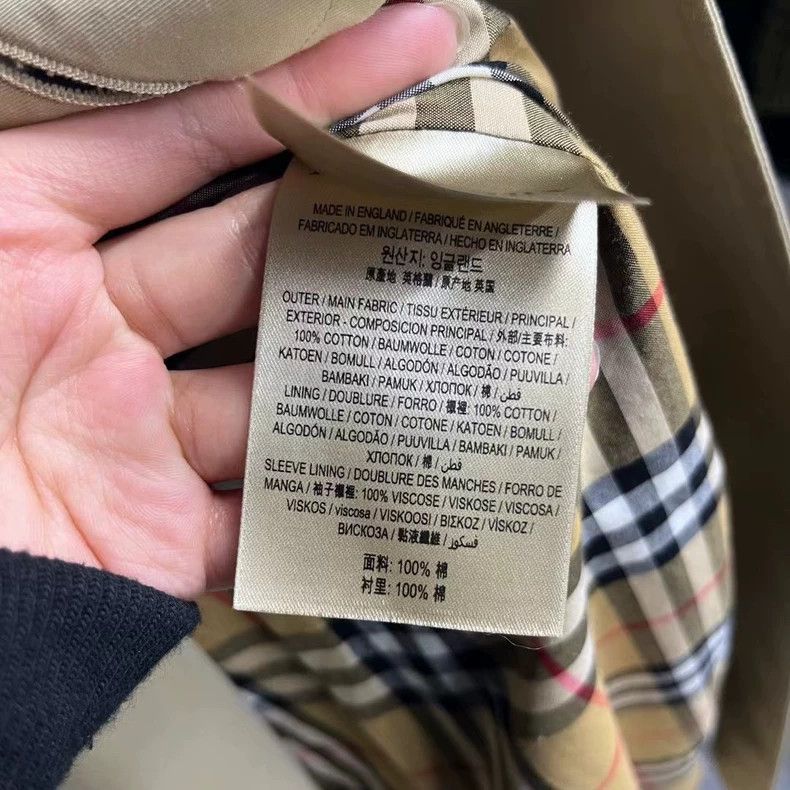 Burberry Burberry Beige Double-Breasted Long Coat Size US S / EU 44-46 / 1 - 5 Thumbnail