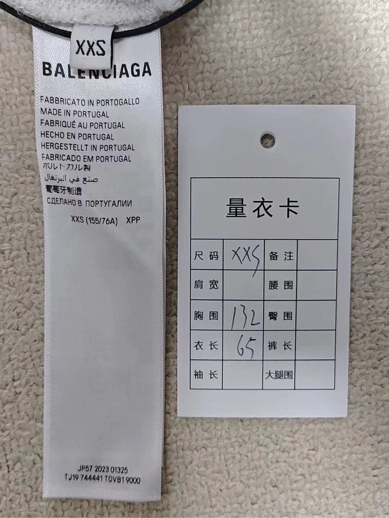 Balenciaga Balenciaga TAPE Hoodie with Original Tags Size US XXS / EU 40 - 5 Thumbnail