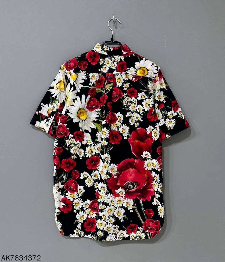 Dolce & Gabbana Floral Short Sleeve Button-Up Shirt Size US S / EU 44-46 / 1 - 3 Thumbnail